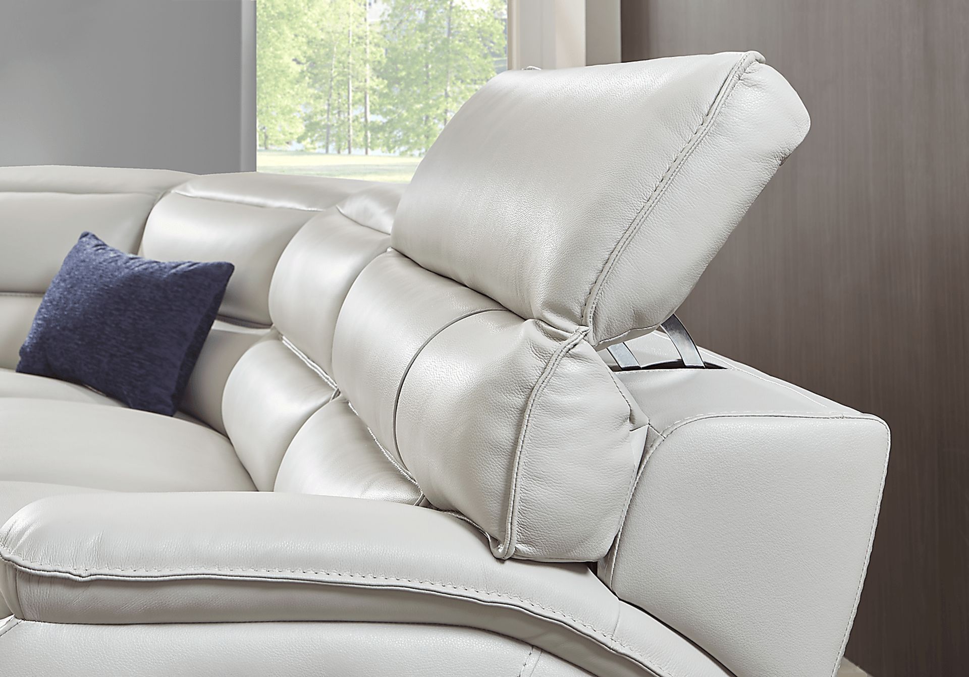 Rossini Light Gray Leather 5 Pc Dual Power Reclining Sectional - Image 6