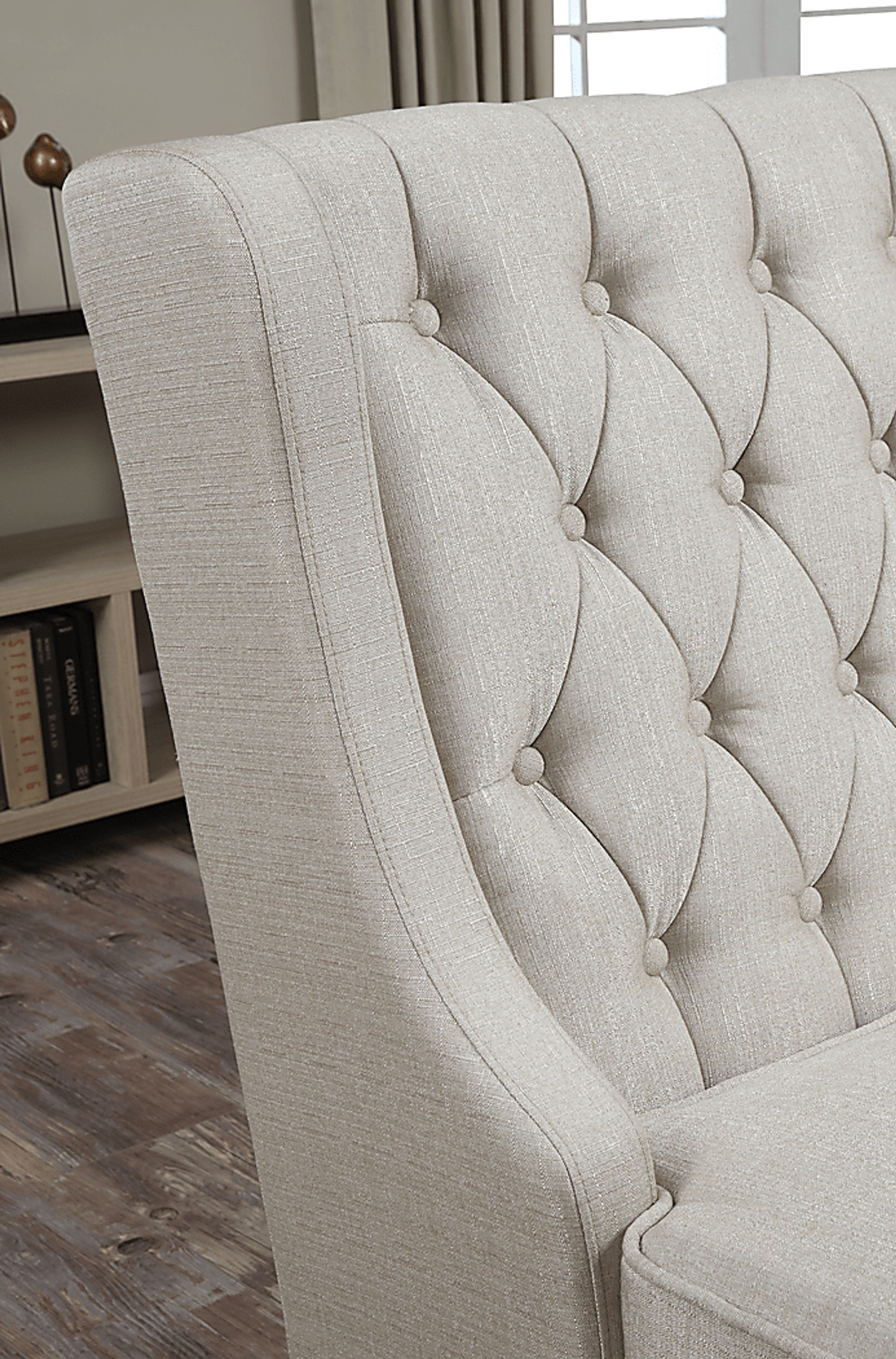 Roxmere Beige Settee - Image 3