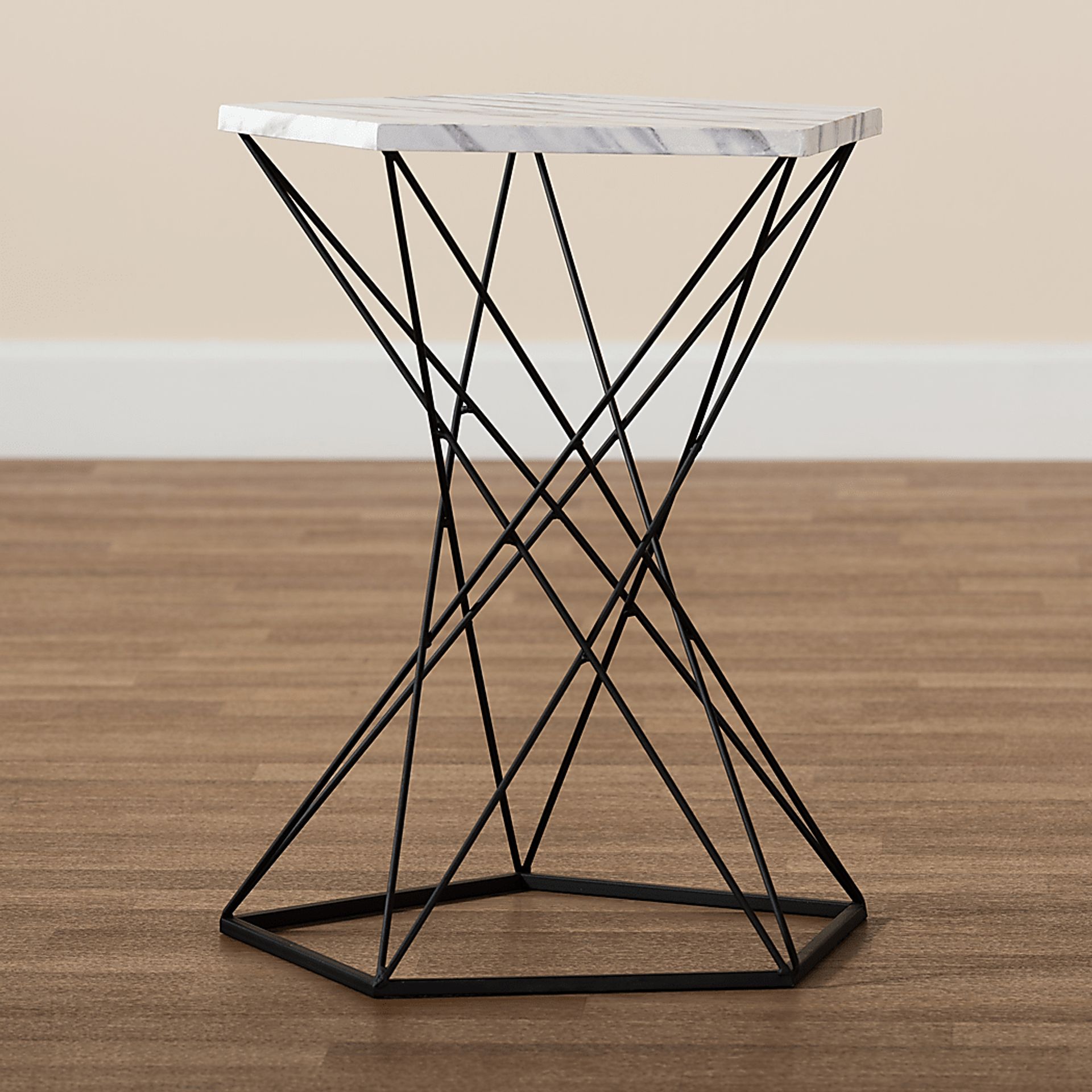 Royvonne Black End Table - Image 5