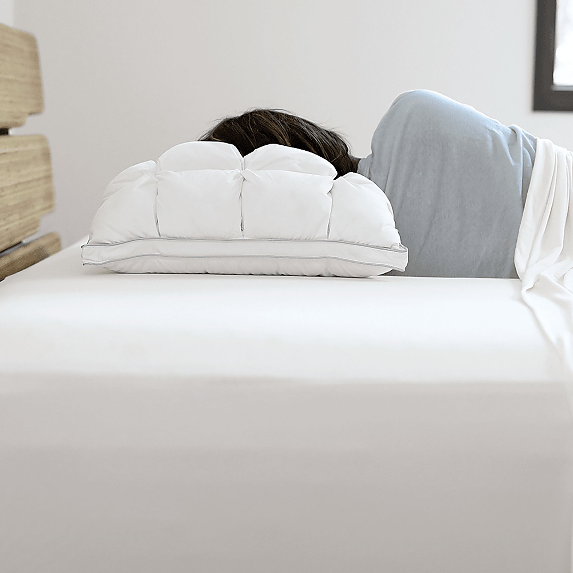 RTG Sleep LiteCell Latex Queen Pillow - Image 4