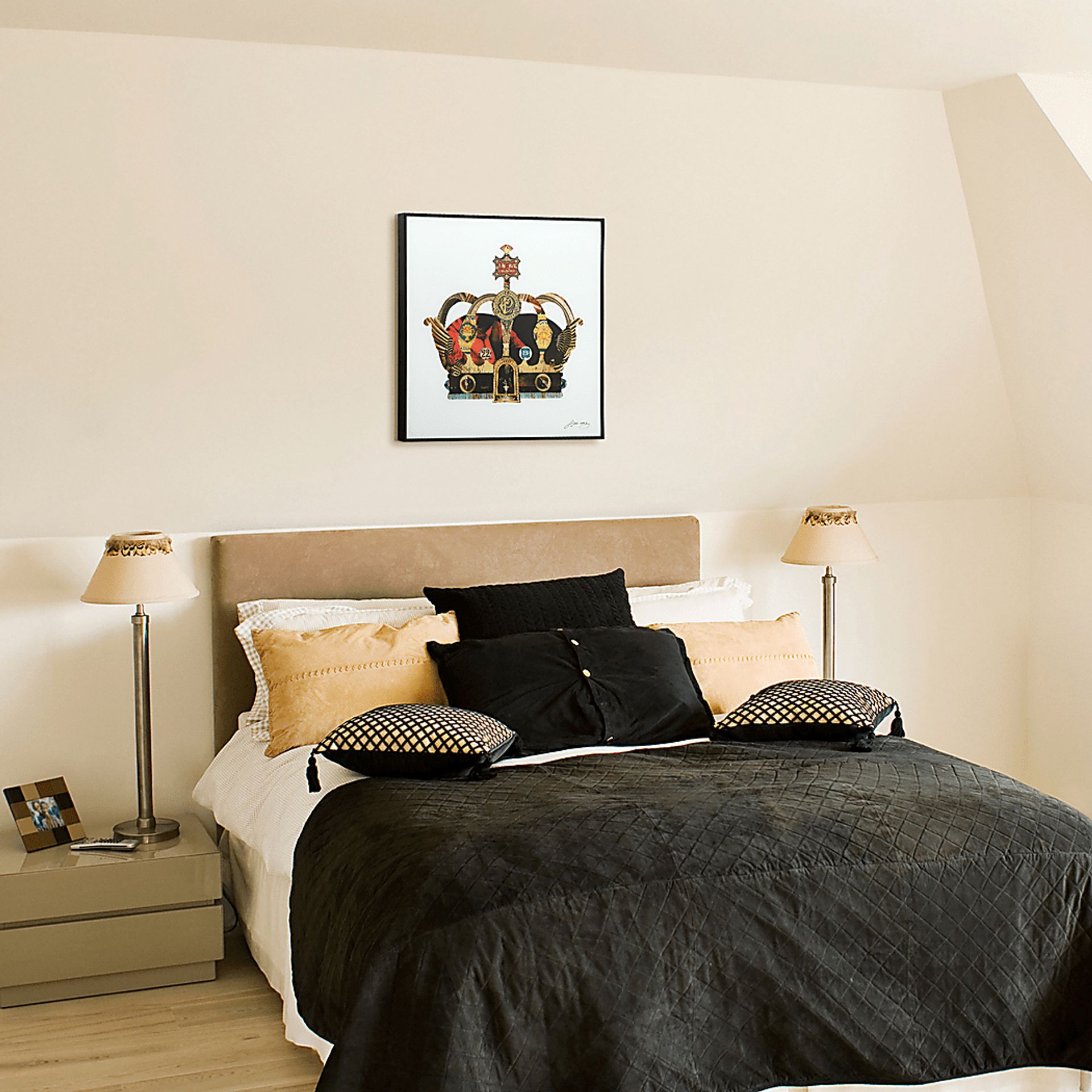 Ruler's Crown Artwork - Image 6