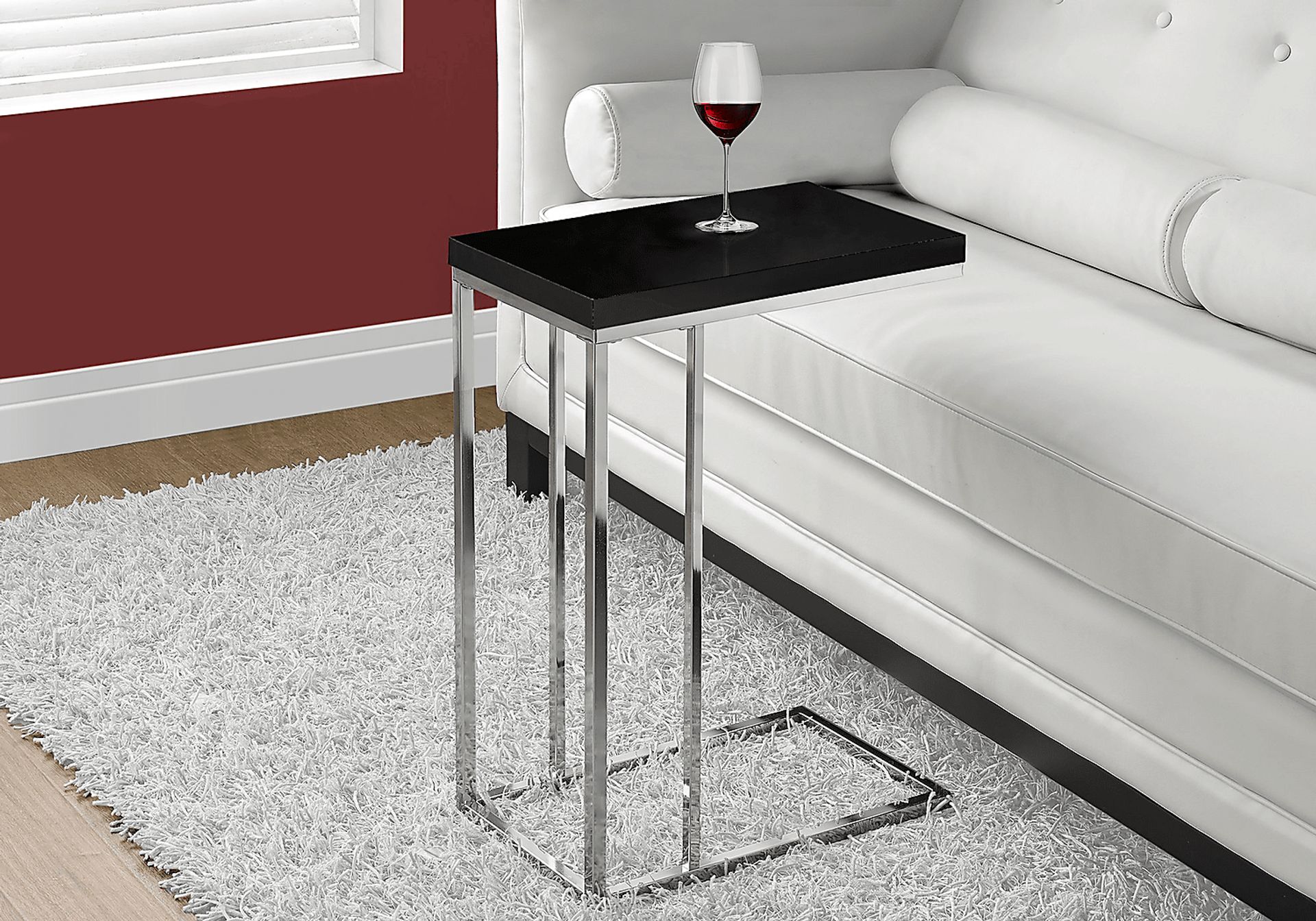 Russleo Black Accent Table - Image 2