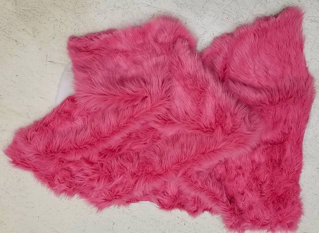 Kids Sadie Hot Pink 2'7" x 3'11" Rug - Thumbnail - Image 3