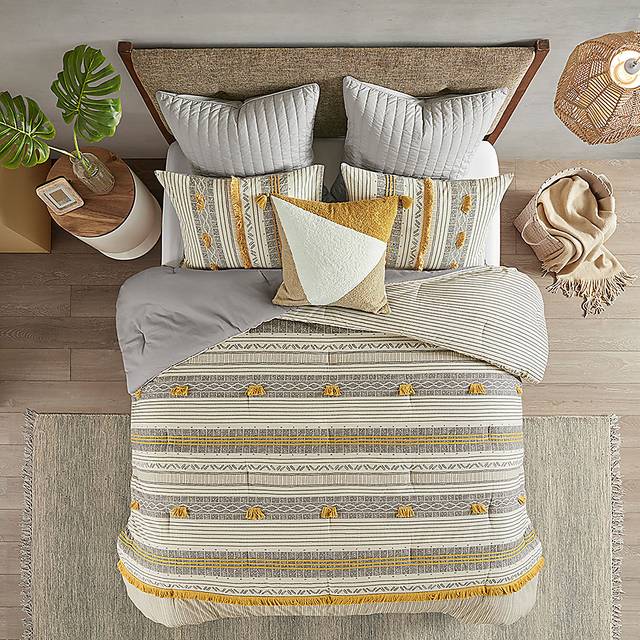 Saedi Gray Full/Queen 3 pc Comforter Set - Thumbnail - Image 4