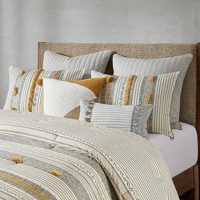 Saedi Gray Full/Queen 3 pc Comforter Set - Thumbnail - Image 5
