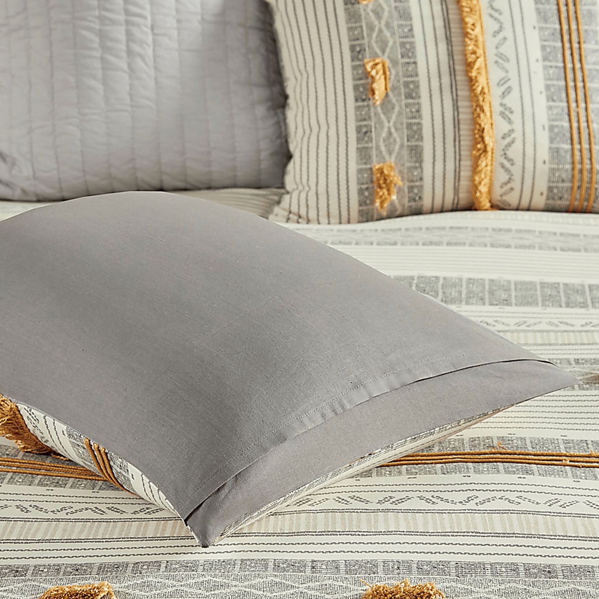 Saedi Gray King/ Cal 3 pc Comforter Set - Image 9