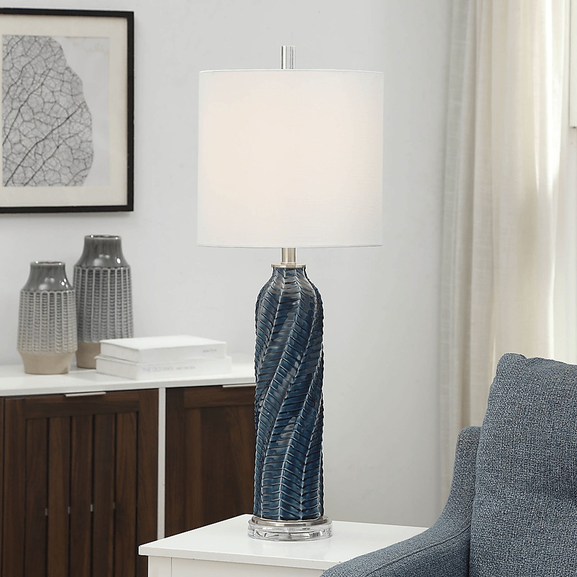 Safira Avenue Blue Lamp - Image 5