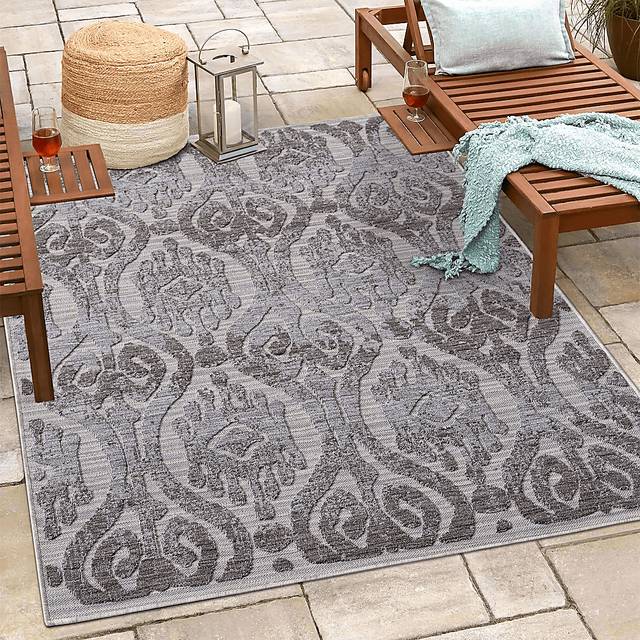 Sagaruti Blue/Gray 5' x 7' Indoor/Outdoor Rug - Thumbnail - Image 4