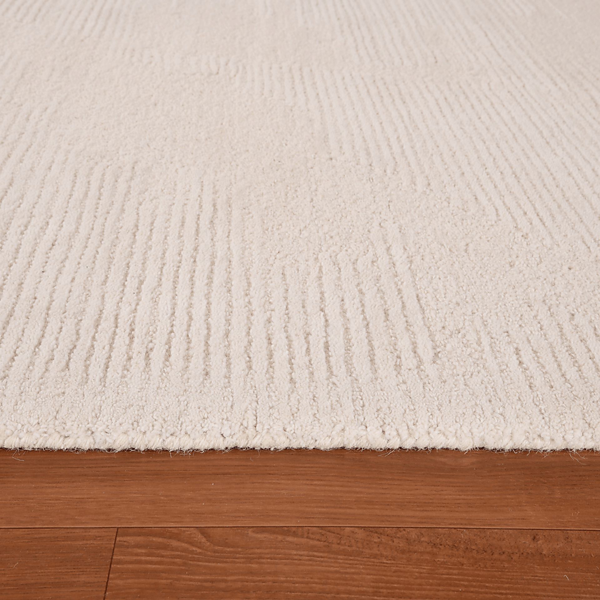 Sagasa Ivory 5' x 7'6 Rug - Image 3