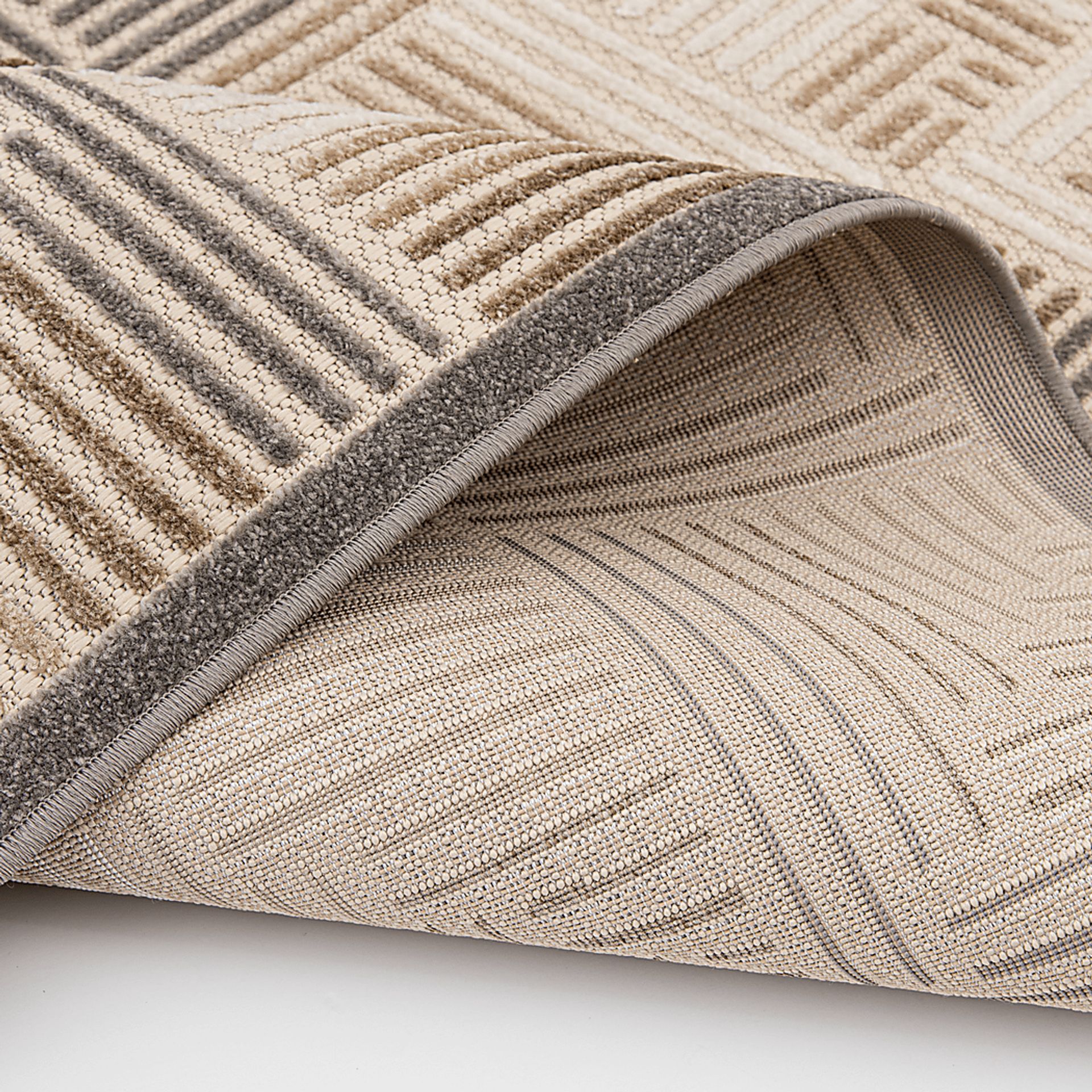 Sagira Cream 5'3 x 7' Indoor/Outdoor Rug - Image 10