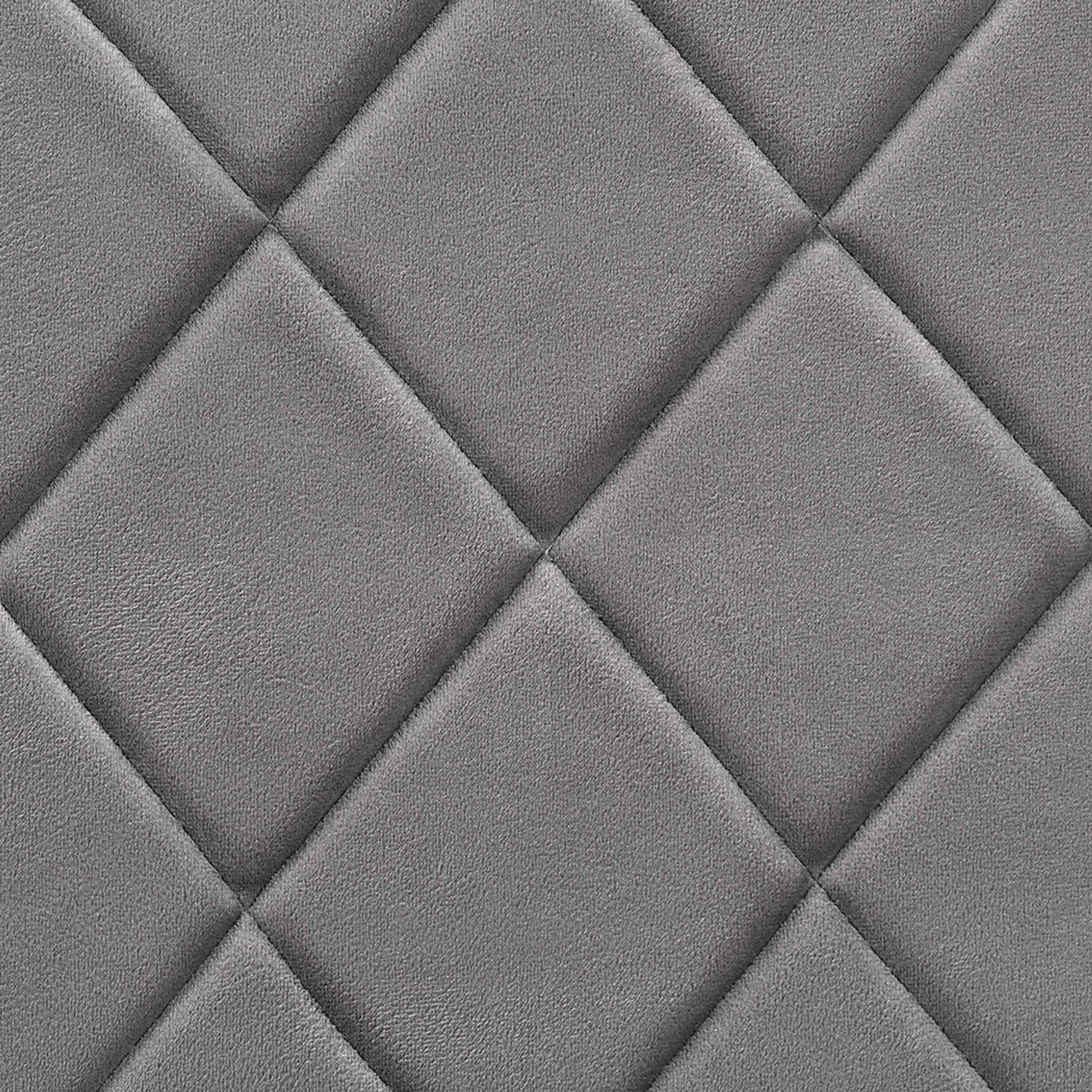 Sahallee Gray Side Chair, Set of 4 - Image 6