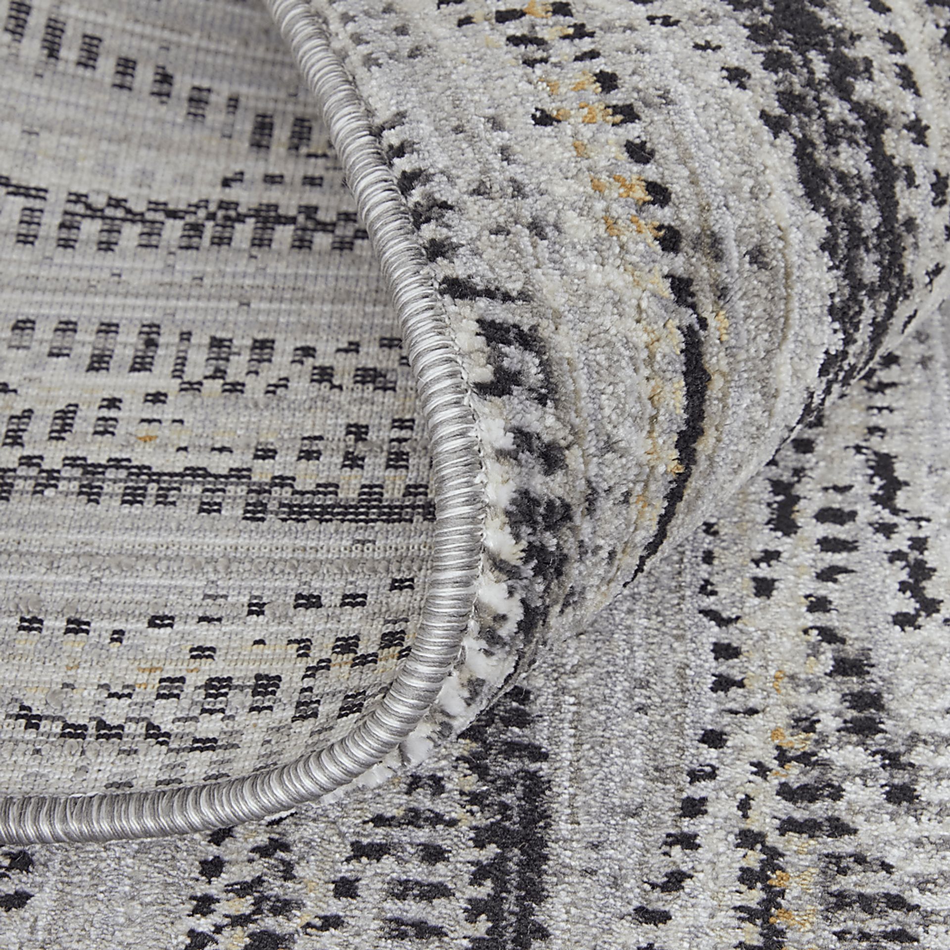 Sailcast Gray 5' x 7'6 Rug - Image 6