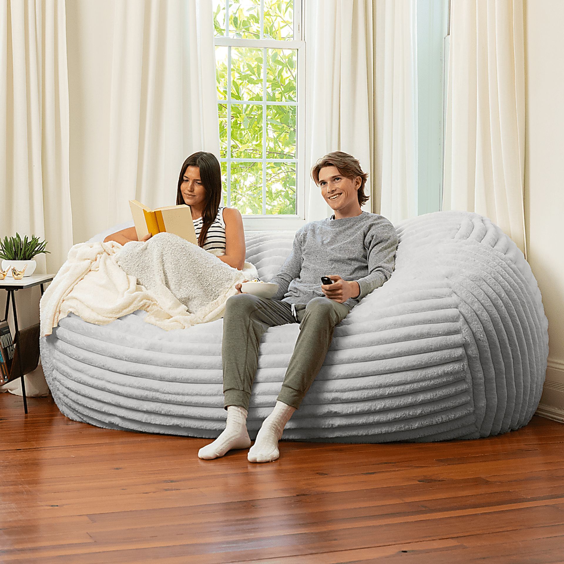 Saleia Gray Large Bean Bag Lounger - Image 4