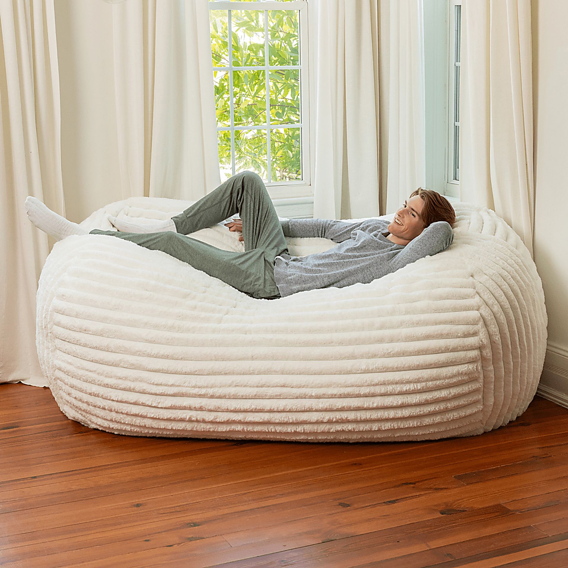 Saleia Ivory Large Bean Bag Lounger - Image 3