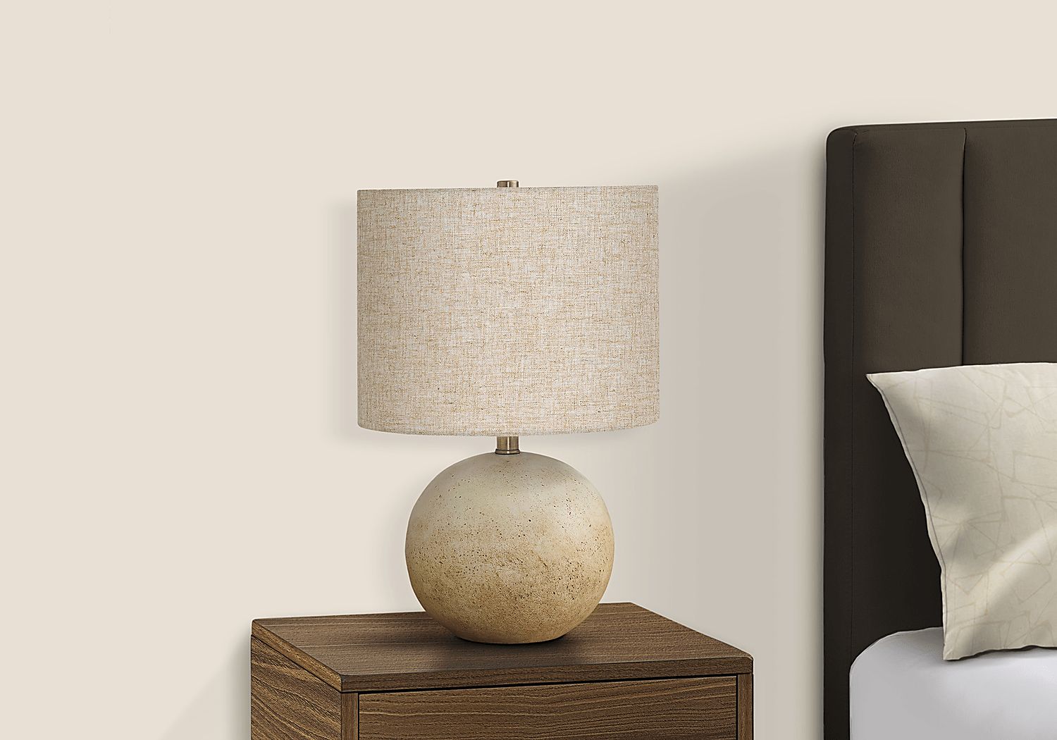 Sallan Hills Beige Lamp