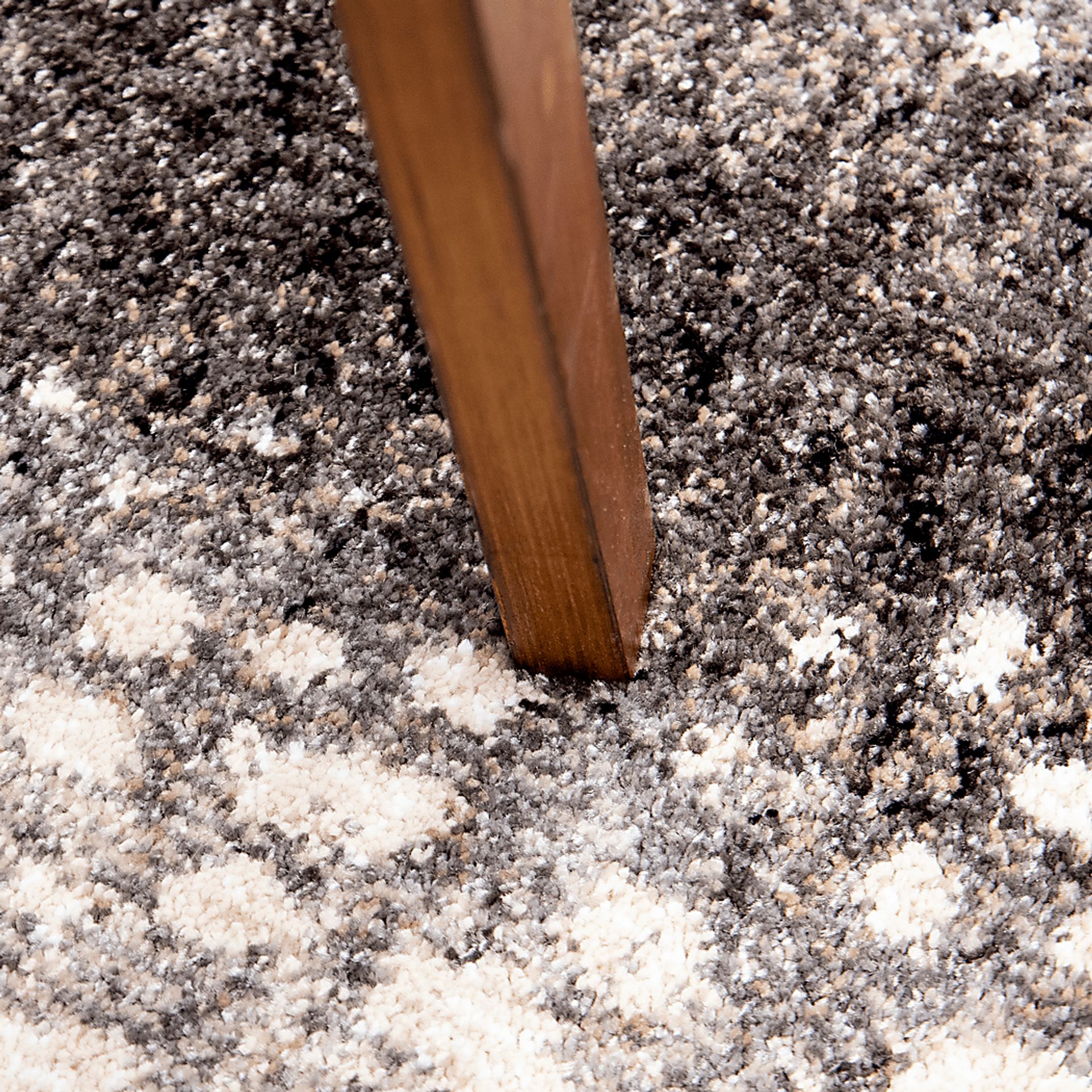 Salme Gray 5'3 x 7'6 Rug - Image 4