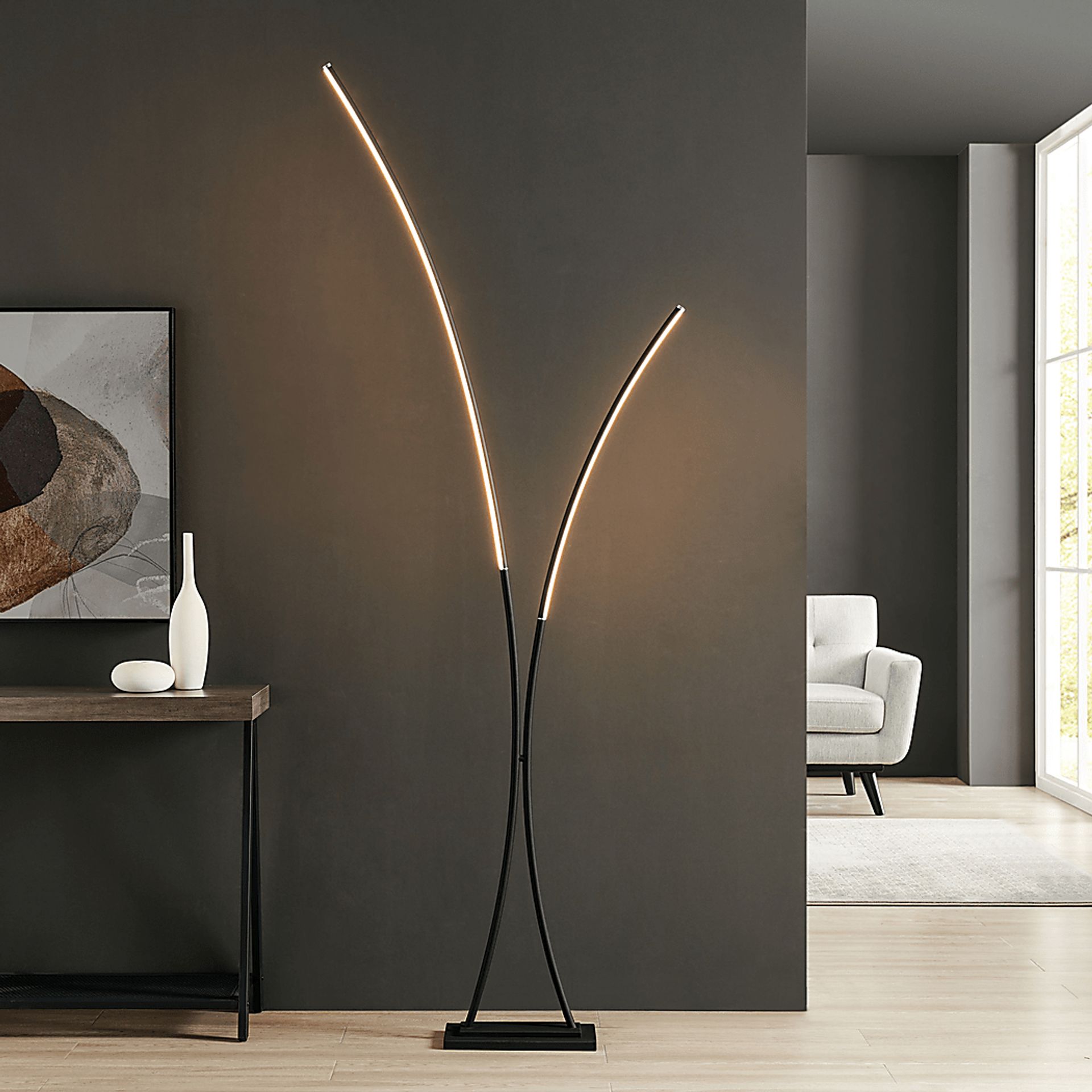 Salzedo Isle Black Floor Lamp - Image 2