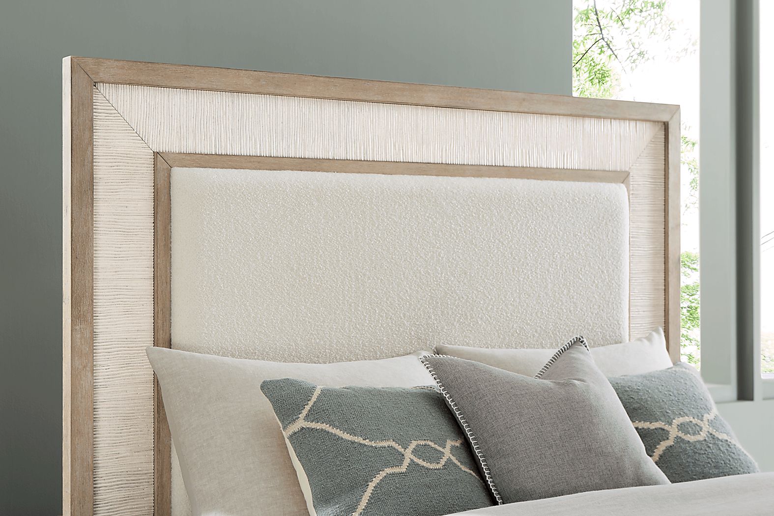 Sand Key King Upholstered Bed - Thumbnail 3