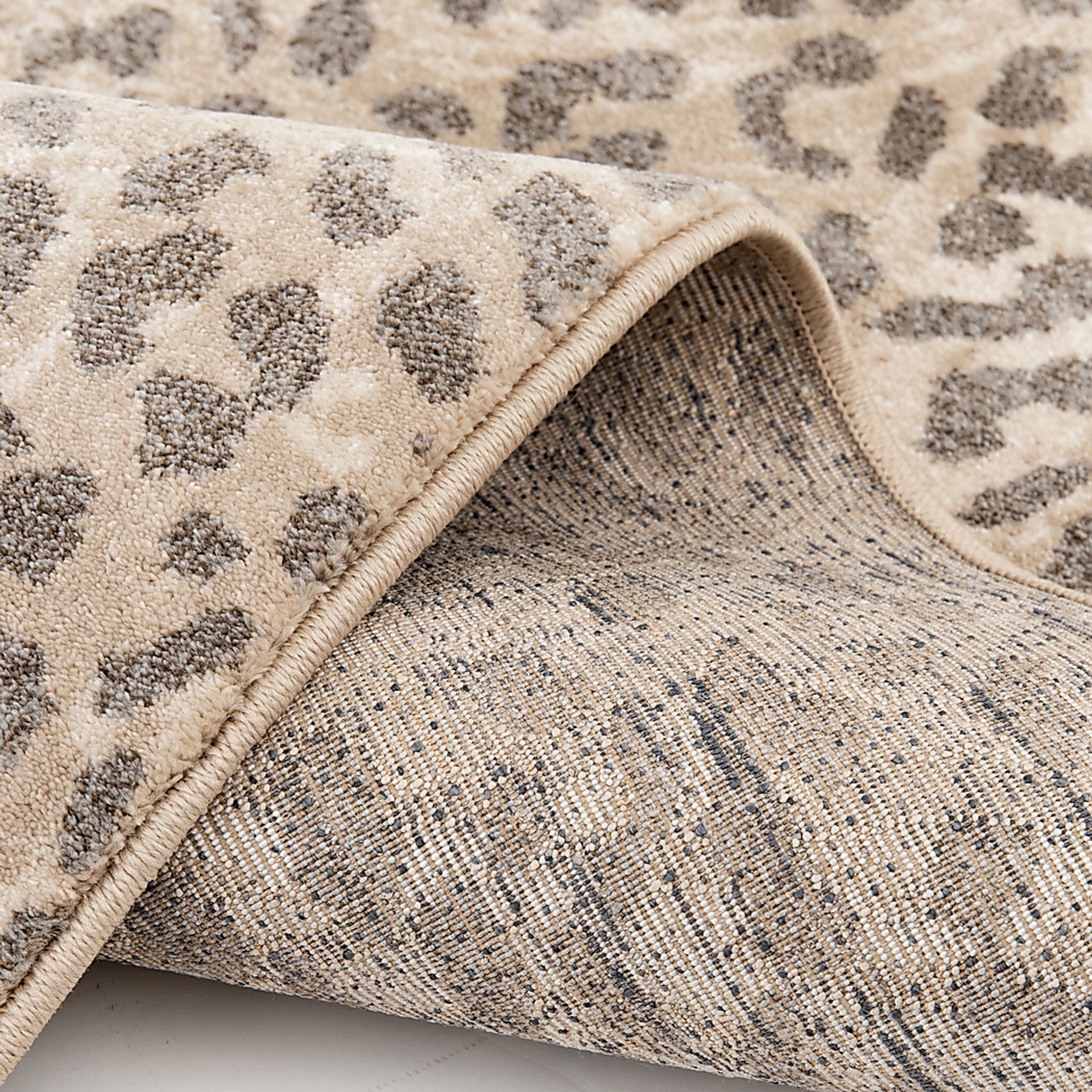 Sandstorm Taupe 7'10 x 9'10 Rug - Image 6