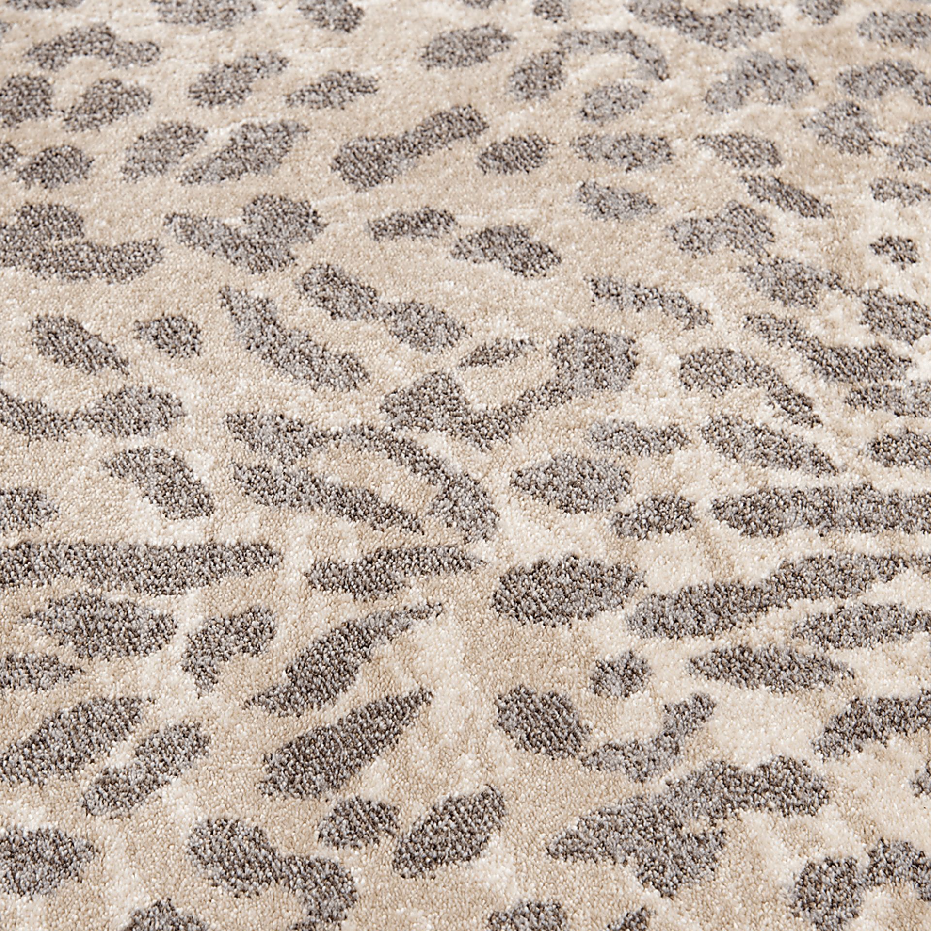 Sandstorm Taupe 9'10 x 12'10 Rug - Image 4