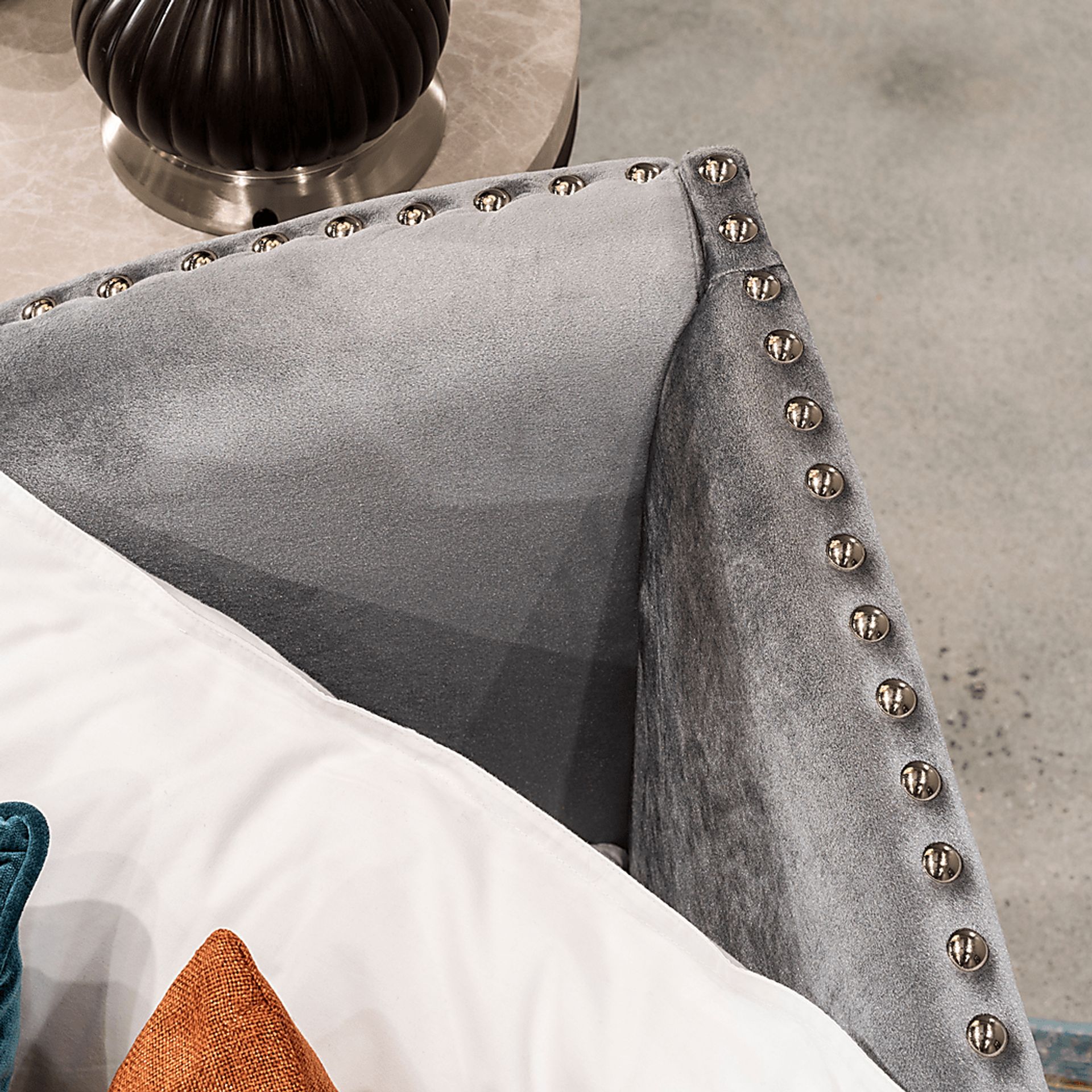 Sangamon Gray Daybed - Image 4