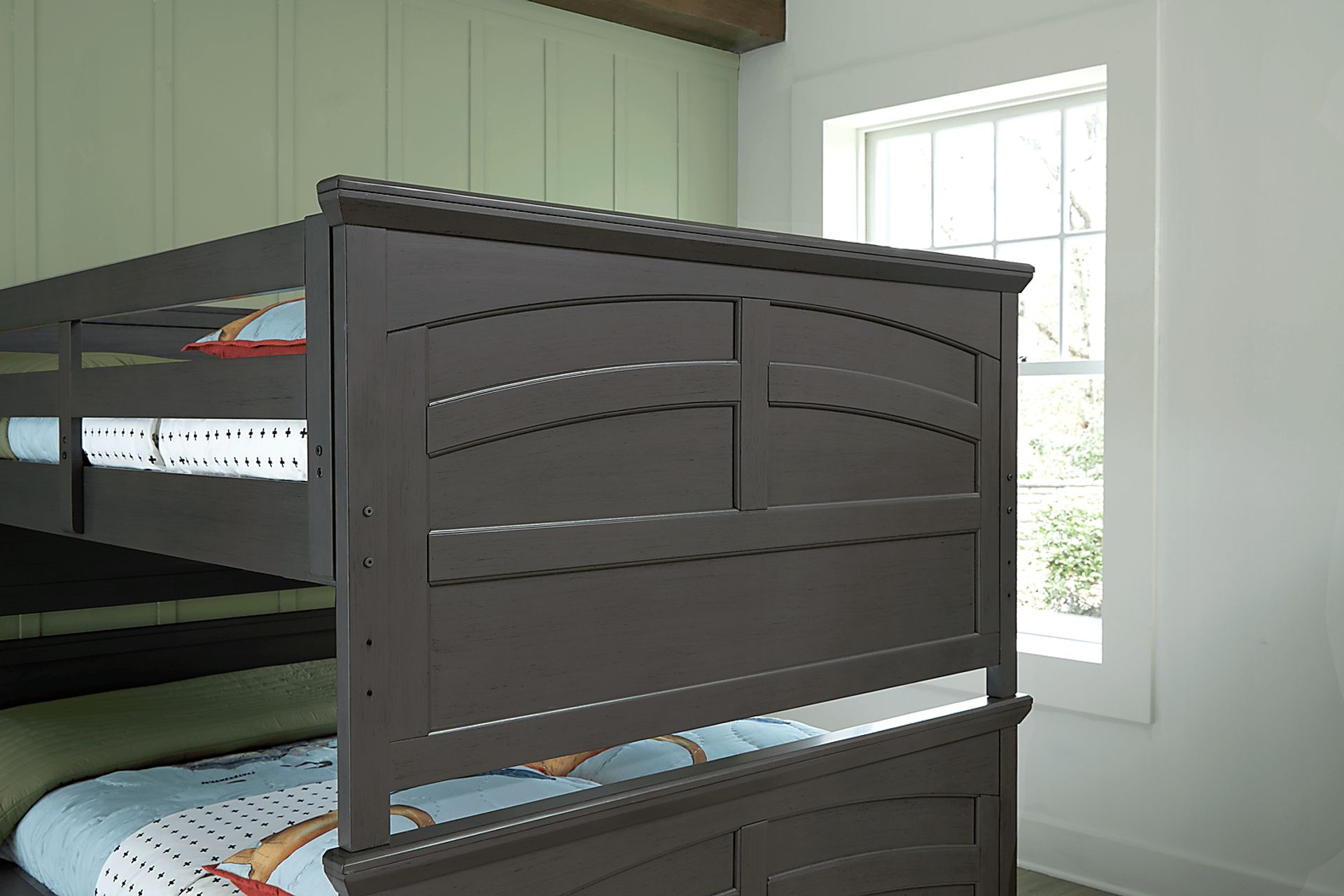 Santa Cruz Gray Full/Full Step Bunk Bed - Image 3