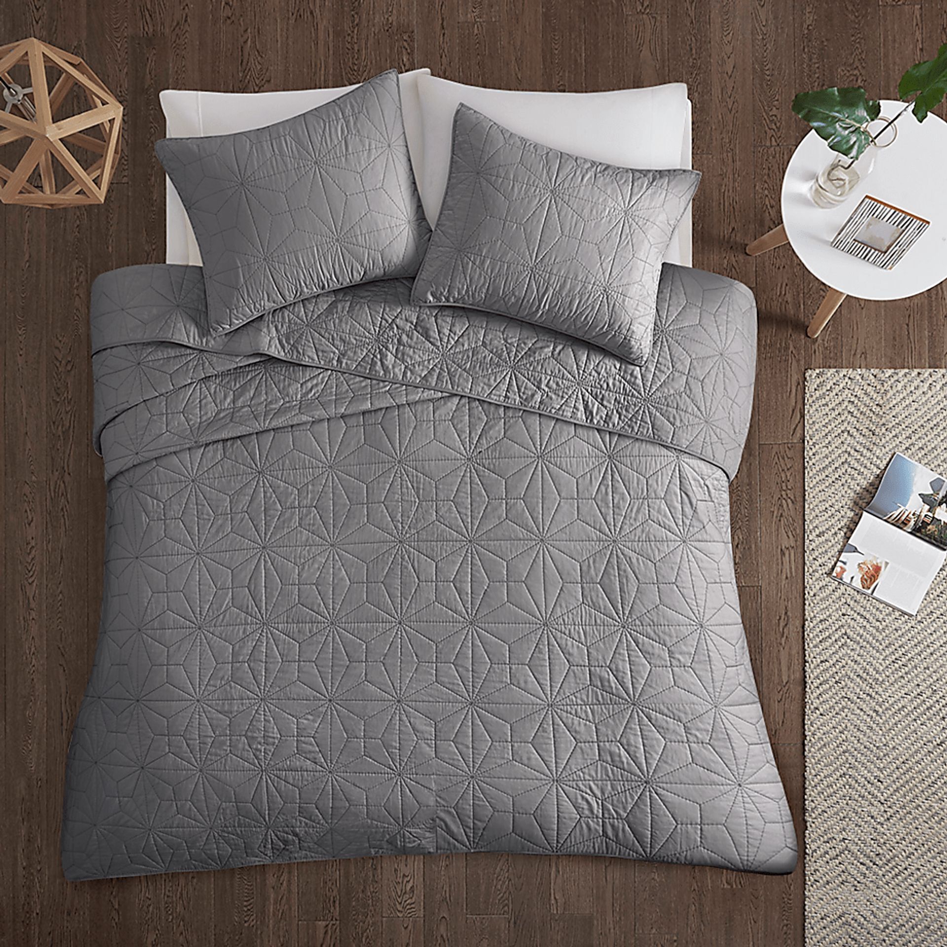 Saroie Gray 3 Pc Full/Queen Coverlet Set - Image 4