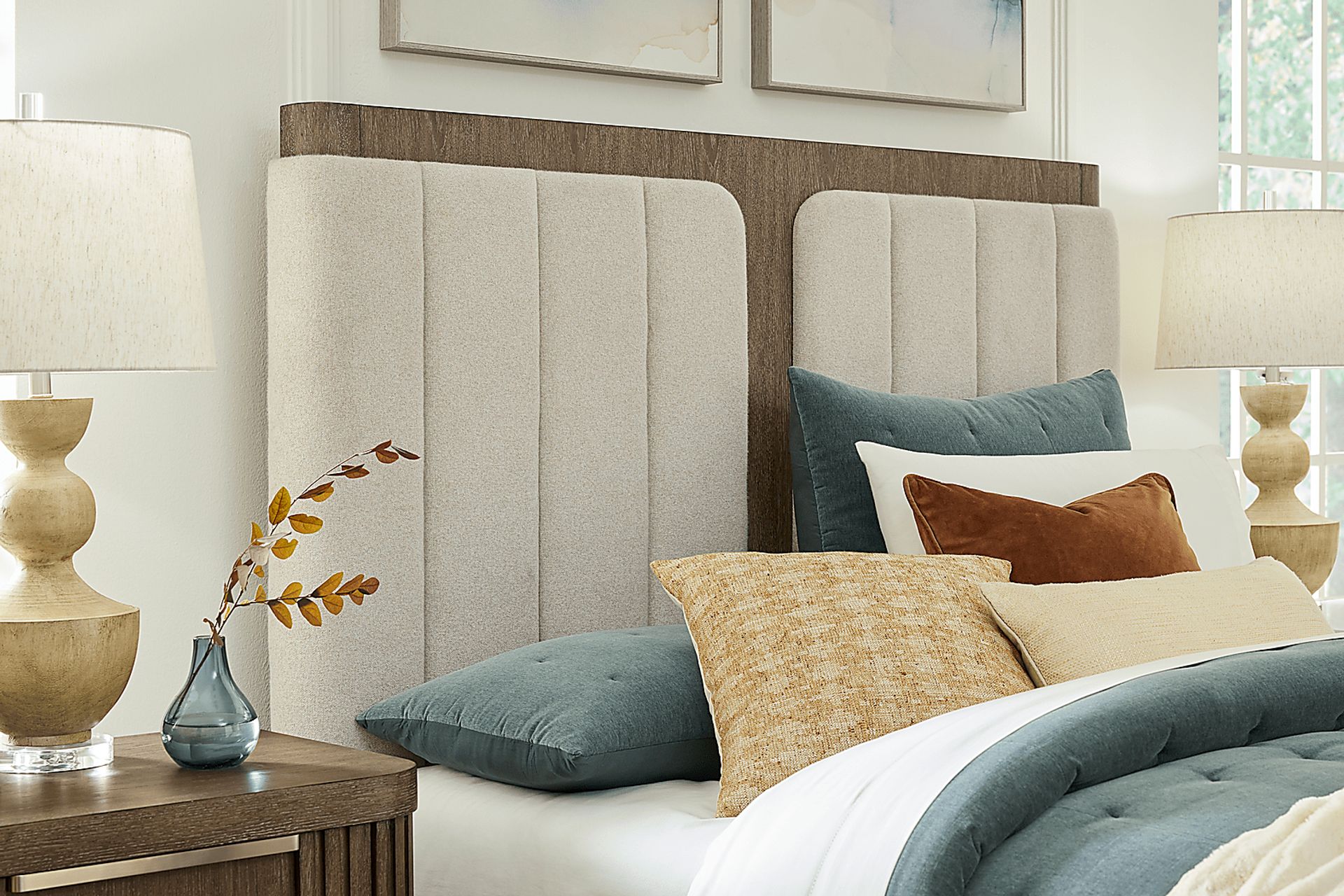 Sausalito Brown 7 Pc Queen Upholstered Bedroom - Image 3