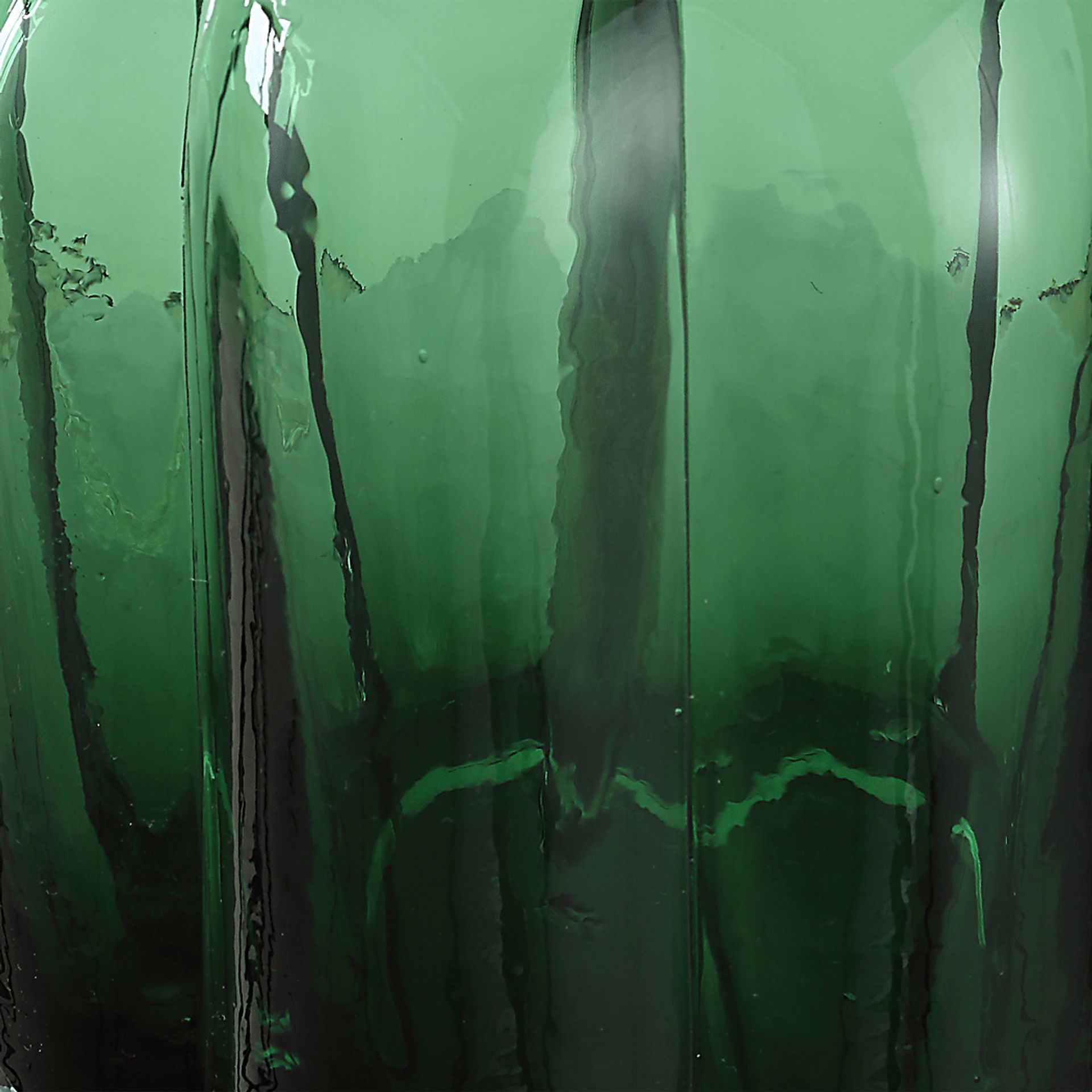 Savery View Green Lamp - Image 2
