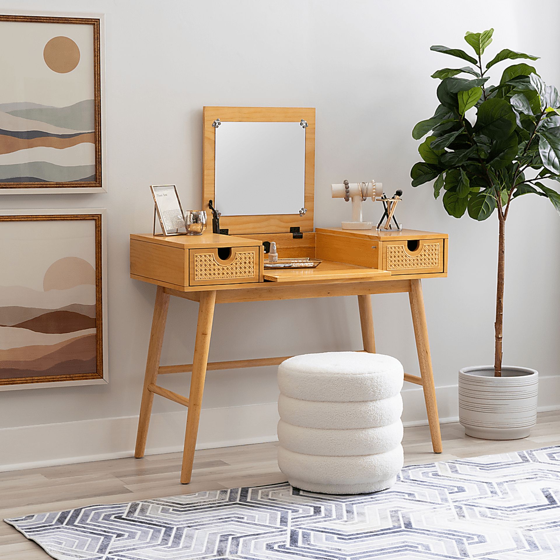 Sawares Brown Vanity - Image 3