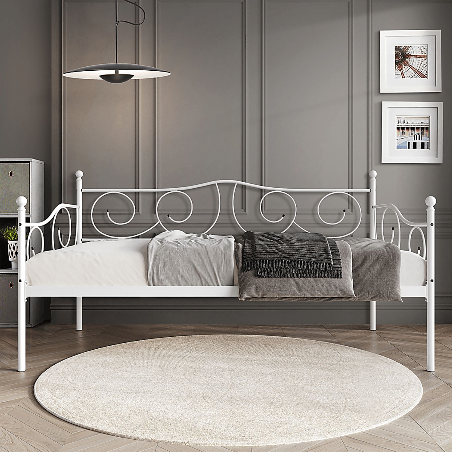 Sawwarers White Daybed - Image 2