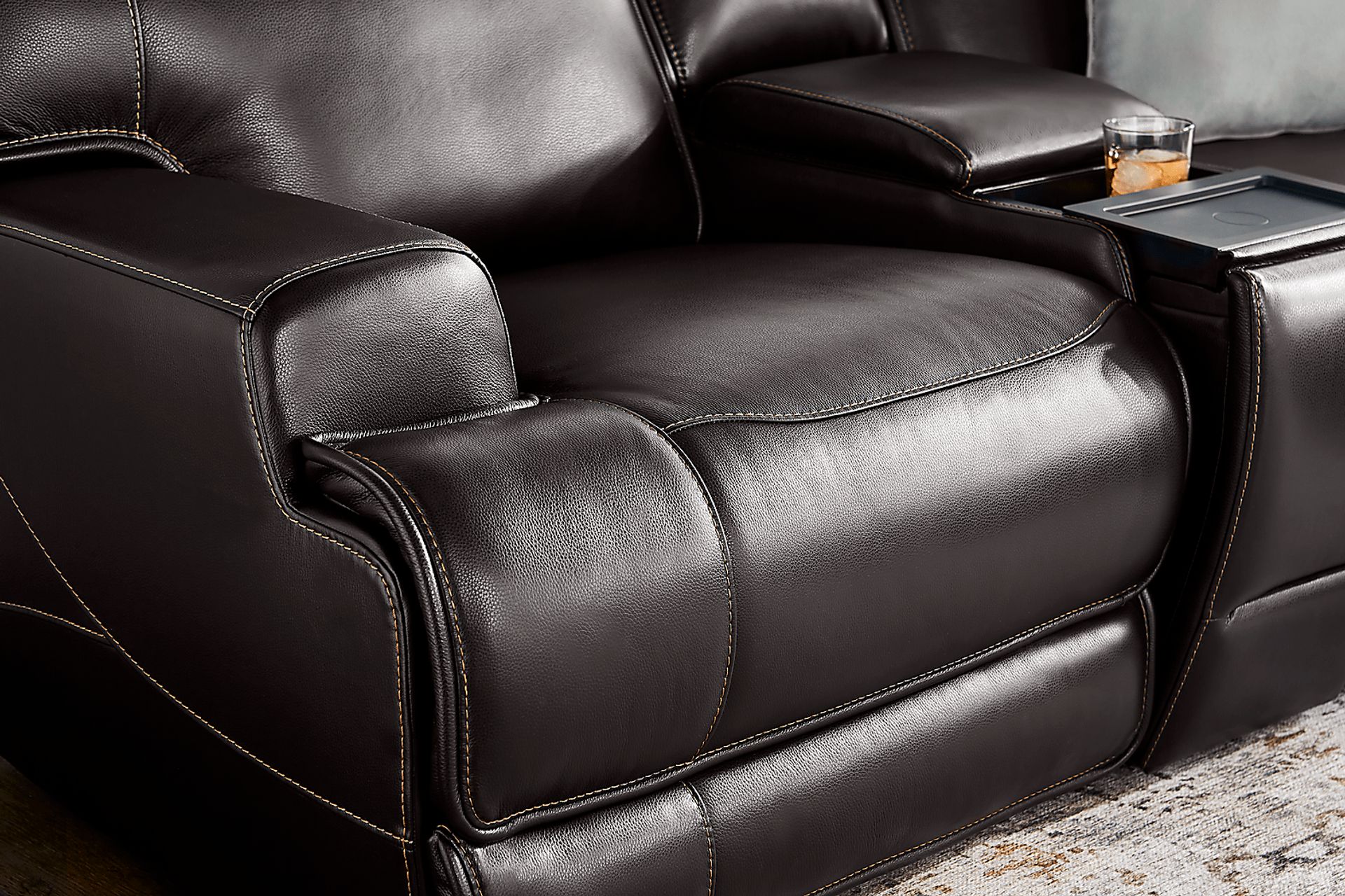 Scarborough Black 3 Pc Dual Power Reclining Sectional - Image 6