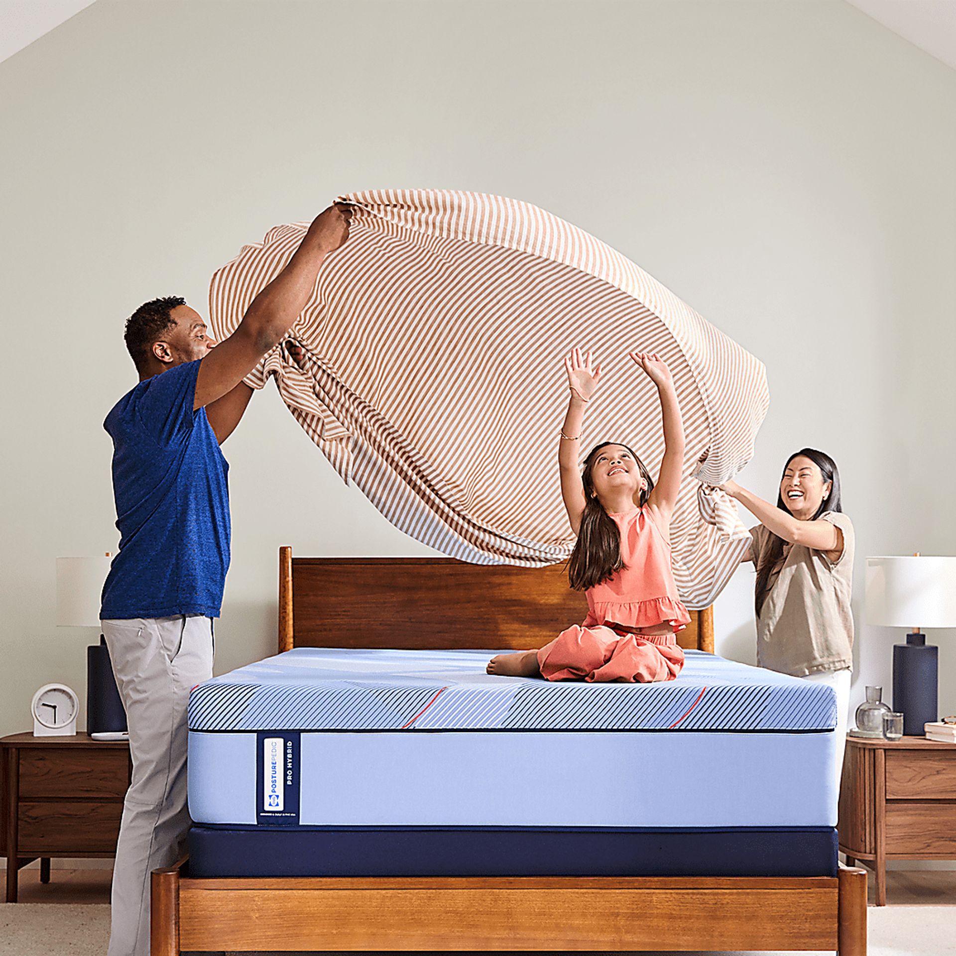 Sealy Posturepedic Hybrid Sonterra Twin Mattress - Image 4