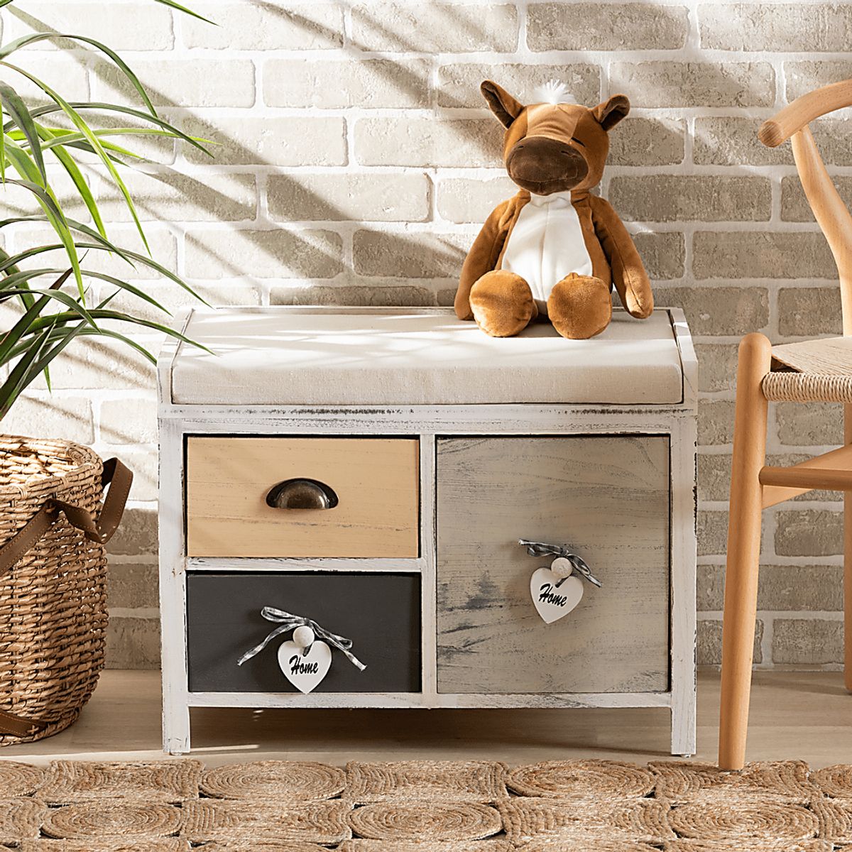 Seigle Beige Storage Bench | Rooms to Go