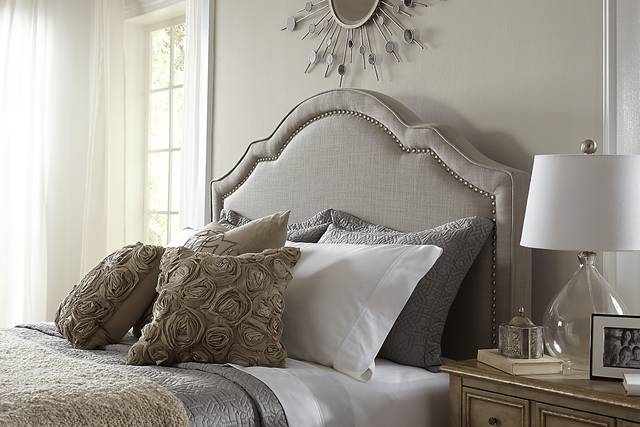 Seldalia Gray King Upholstered Headboard - Thumbnail - Image 4