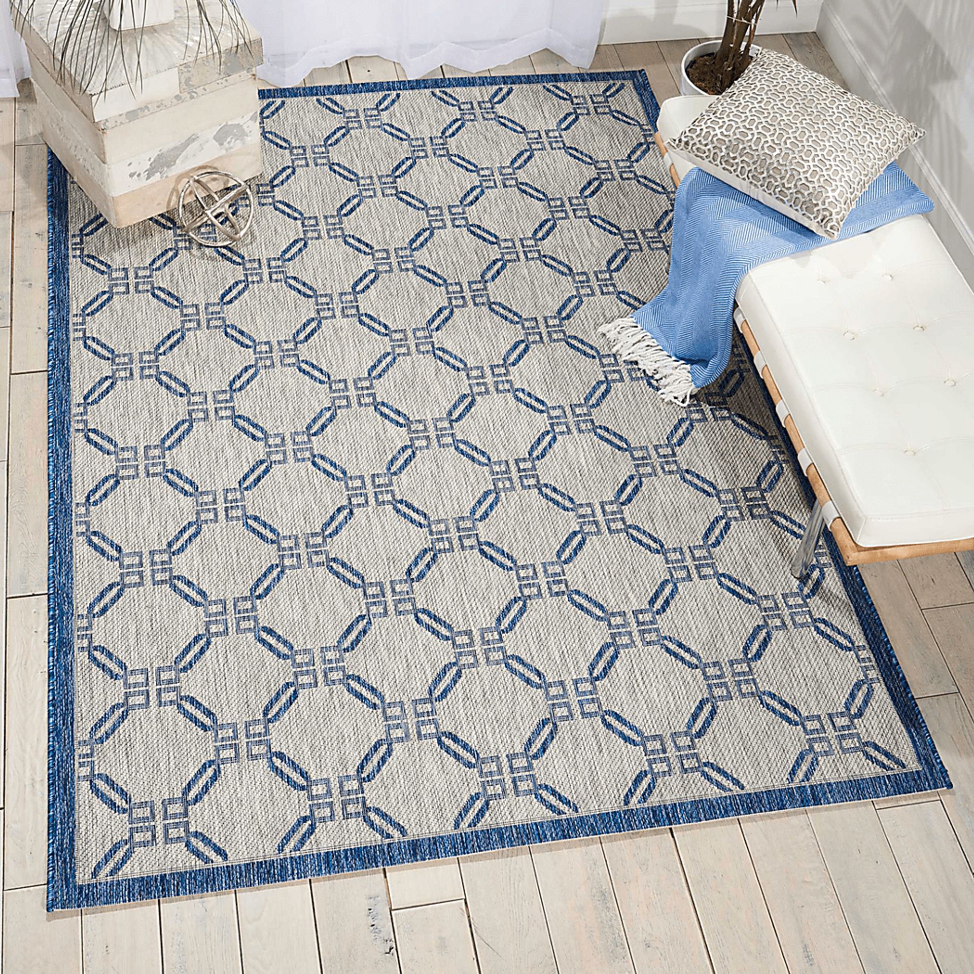 Selia Blue 5' x 7' Indoor/Outdoor Rug - Image 5