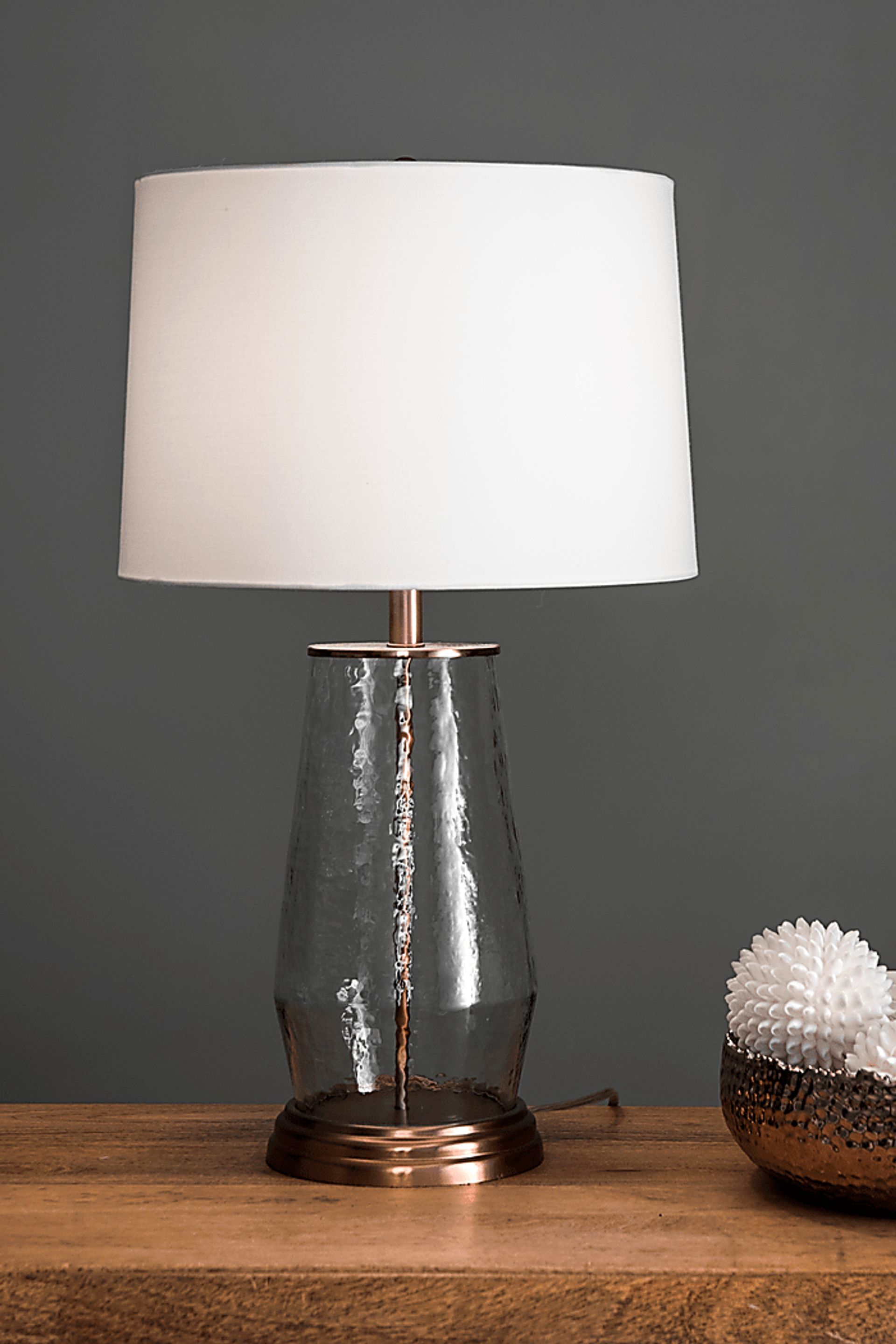 Selwyn Bronze Lamp - Image 2