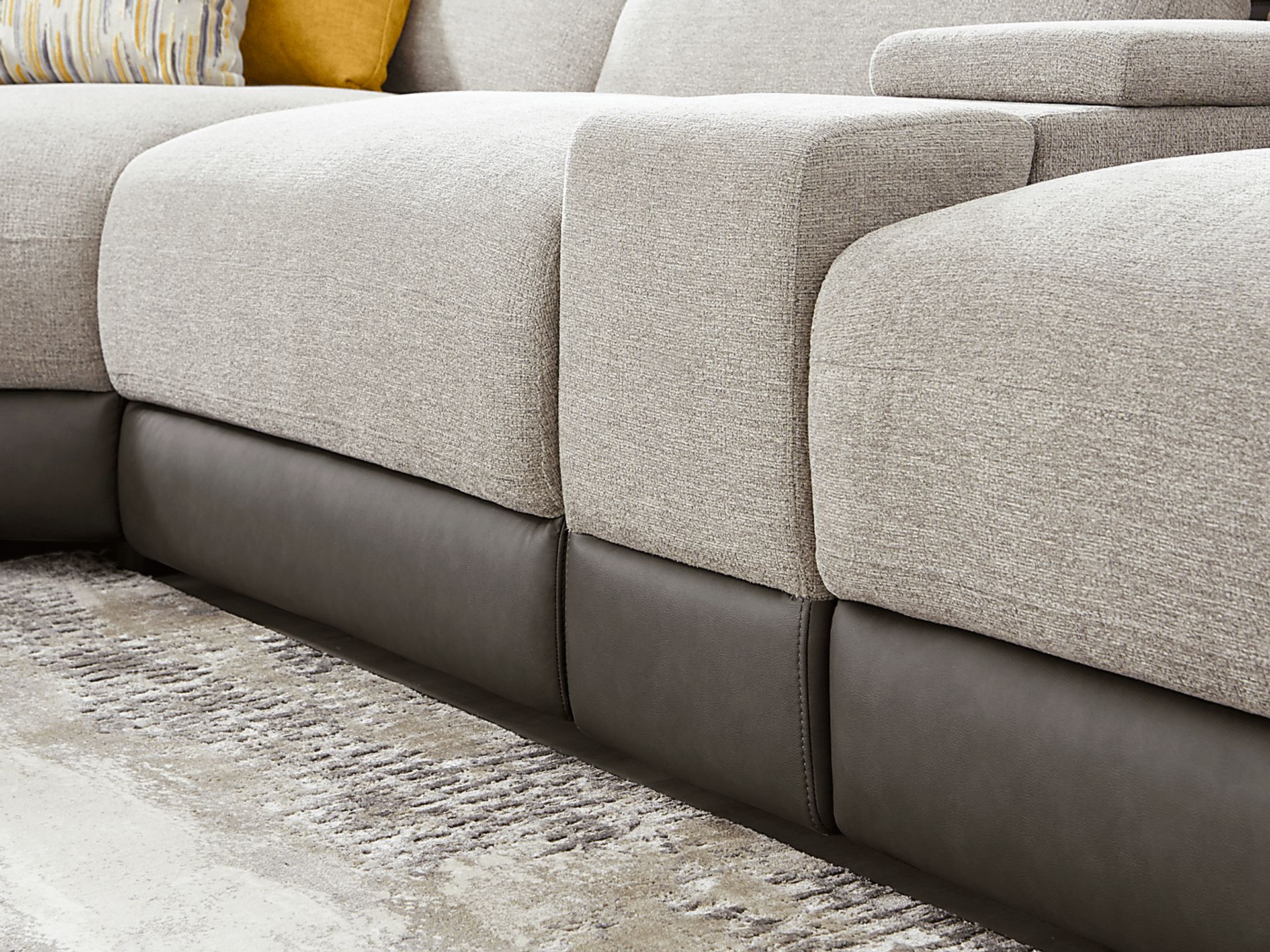 Seneca Falls Gray 6 Pc Dual Power Reclining Sectional - Image 8