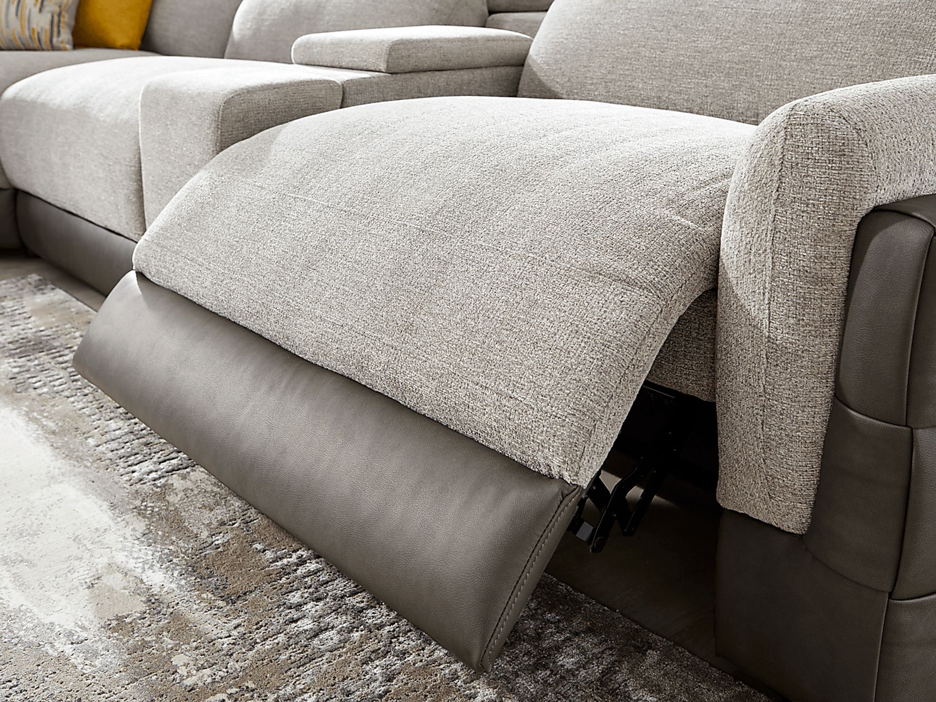 Seneca Falls Gray 6 Pc Dual Power Reclining Sectional - Image 9