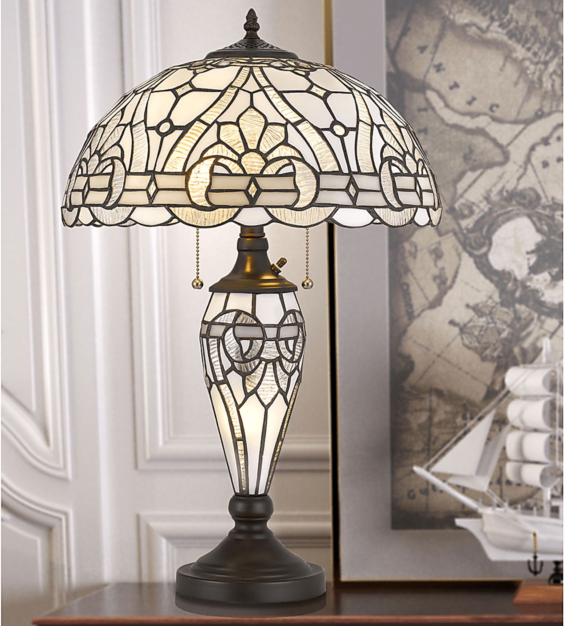 Seraphine Black Lamp - Image 3