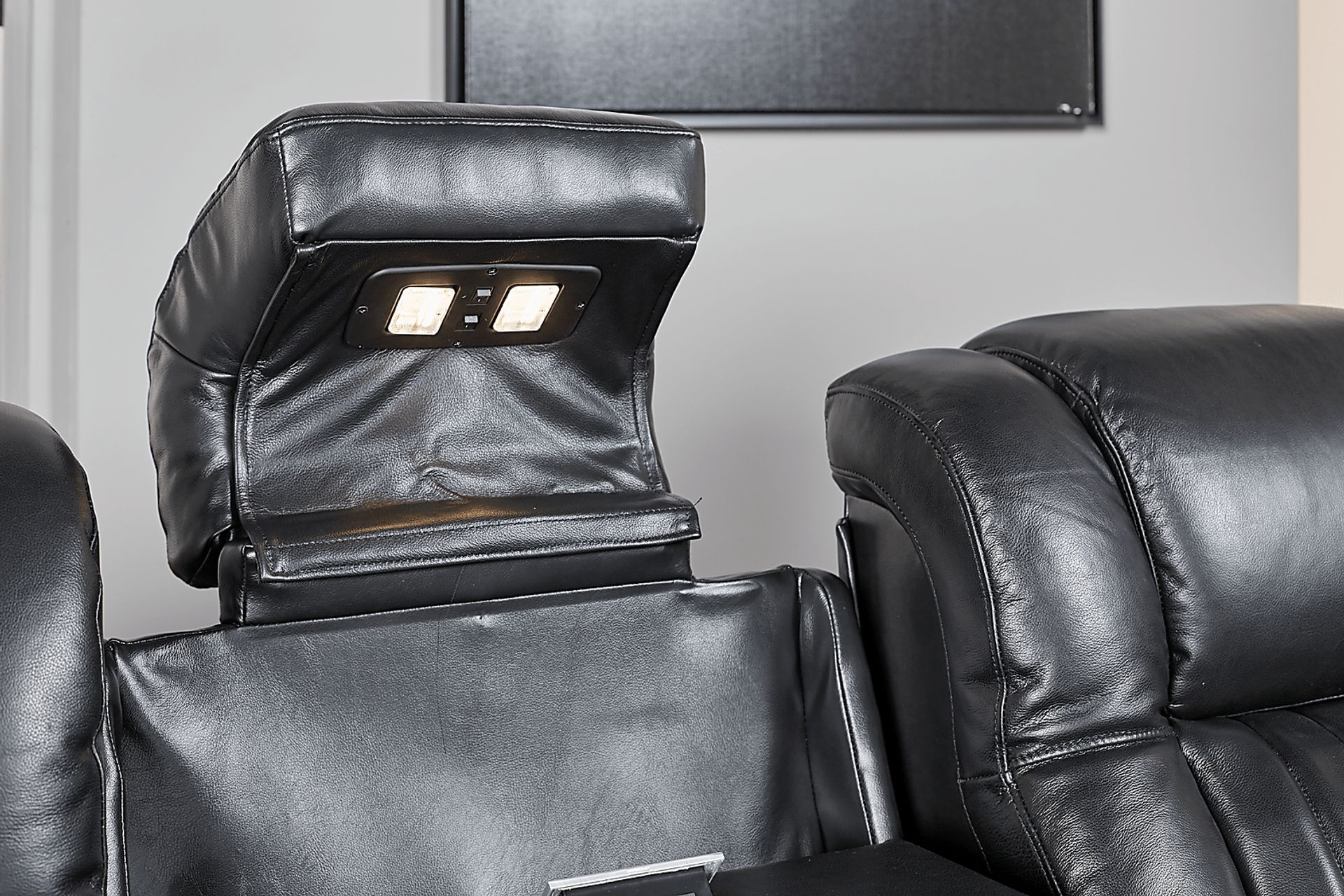 Servillo Black Leather Dual Power Reclining Sofa - Image 5