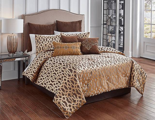 Shaden Brown 10 Pc Queen Comforter Set - Thumbnail - Image 1