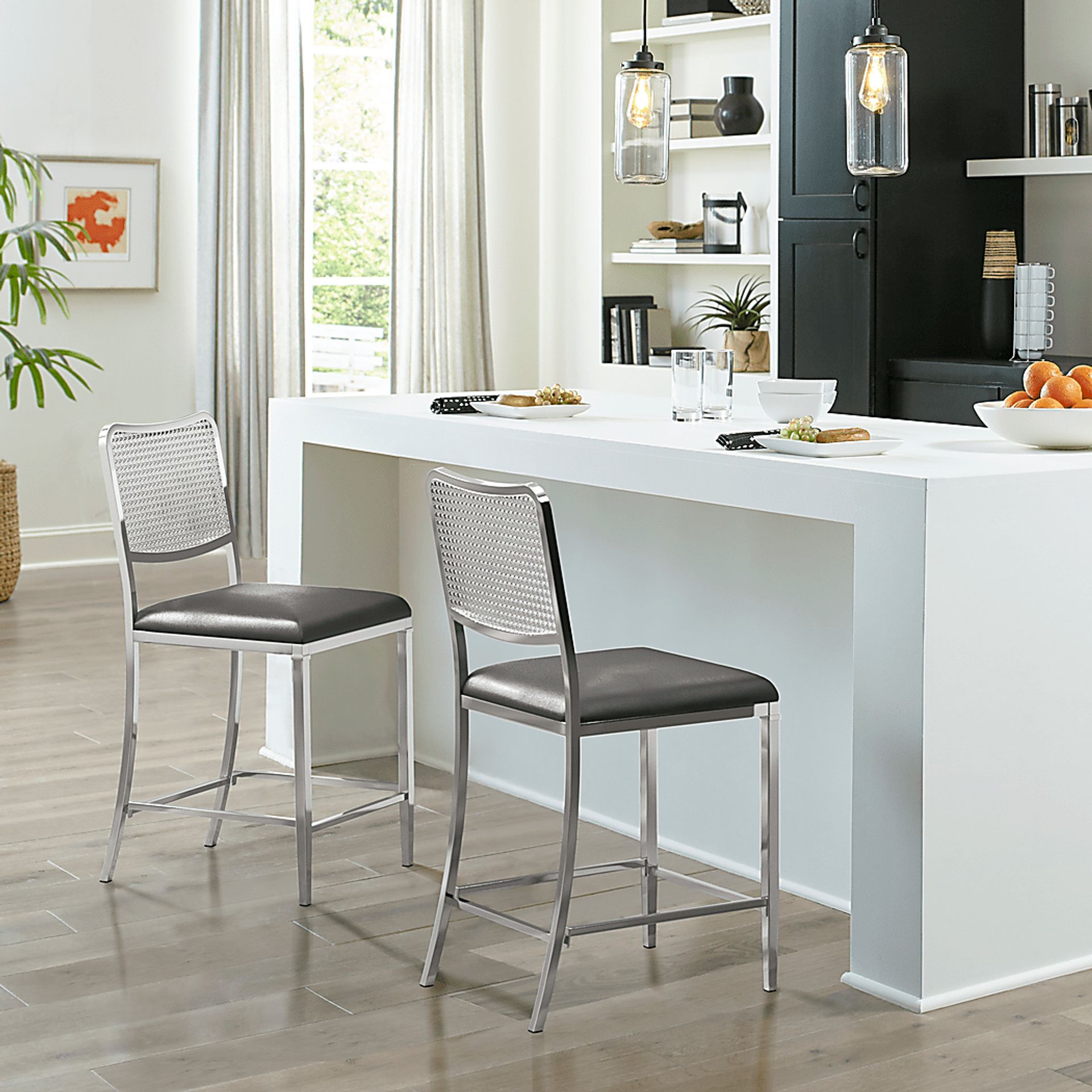 Shadydale Gray Counter Height Stool - Image 6