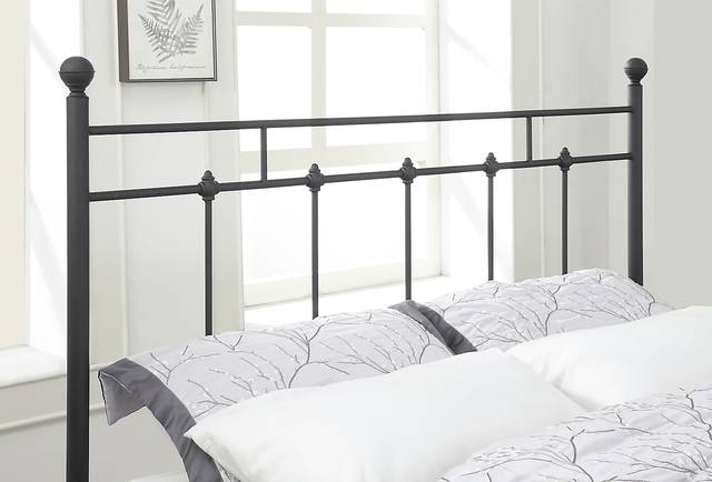 Shaker Heights Black King Bed - Thumbnail - Image 4
