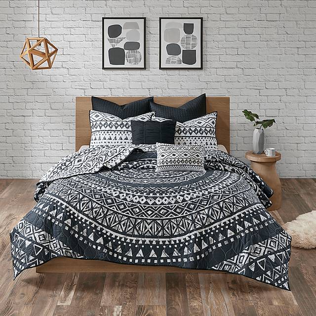 Shamilar Black 7 Pc King/California King Coverlet Set - Thumbnail - Image 13
