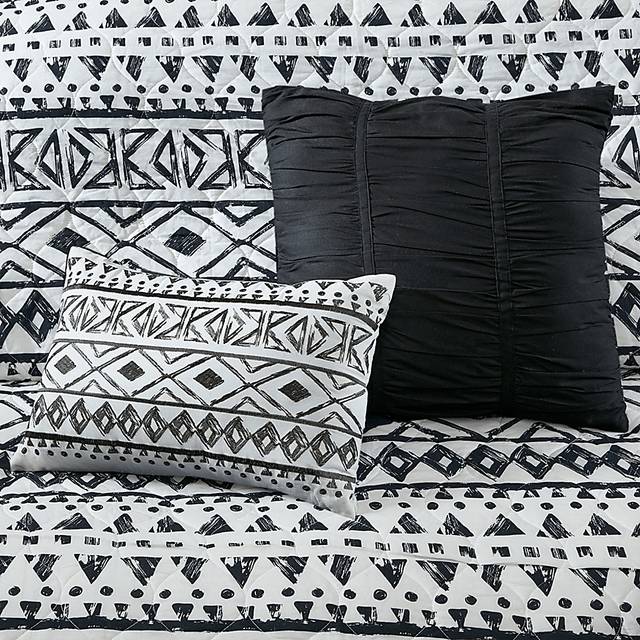 Shamilar Black 7 Pc King/California King Coverlet Set - Thumbnail - Image 6