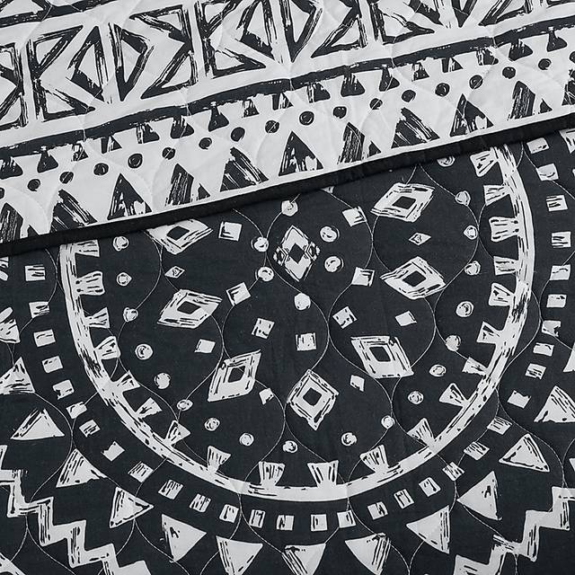 Shamilar Black 7 Pc King/California King Coverlet Set - Thumbnail - Image 9