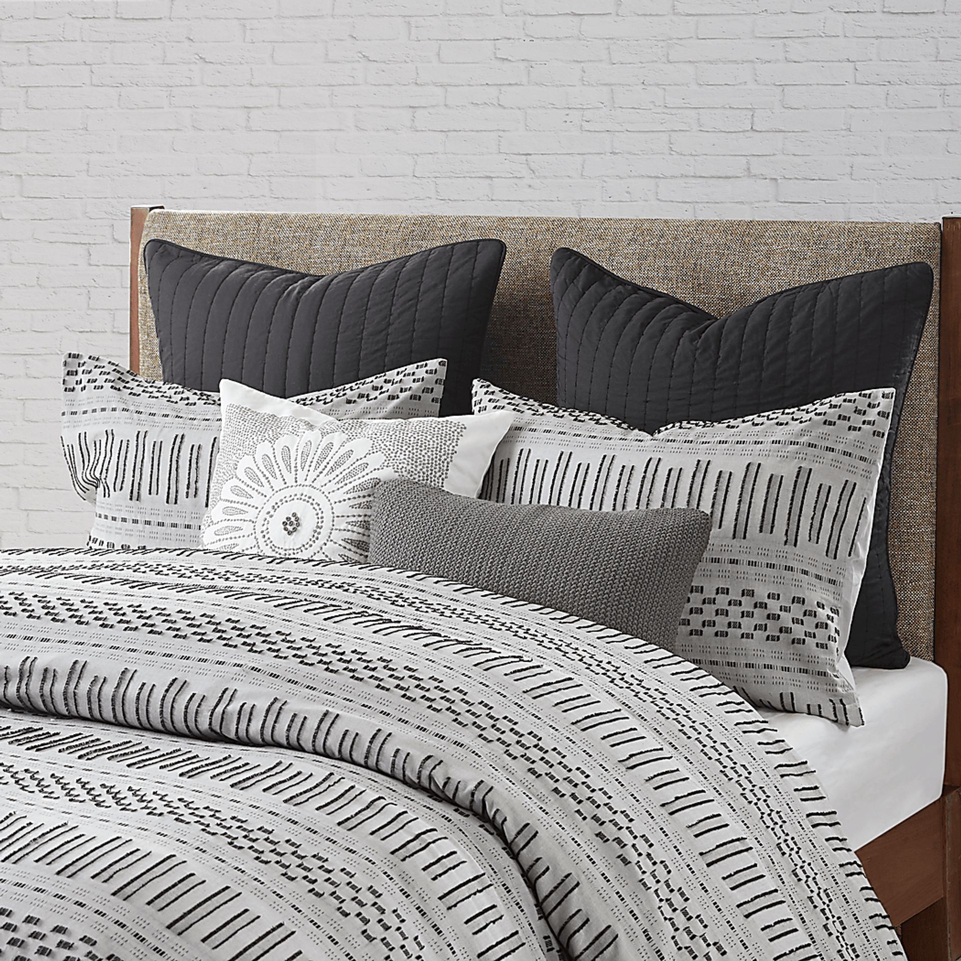 Sharader Gray 3 Pc Full/Queen Comforter Set - Image 6