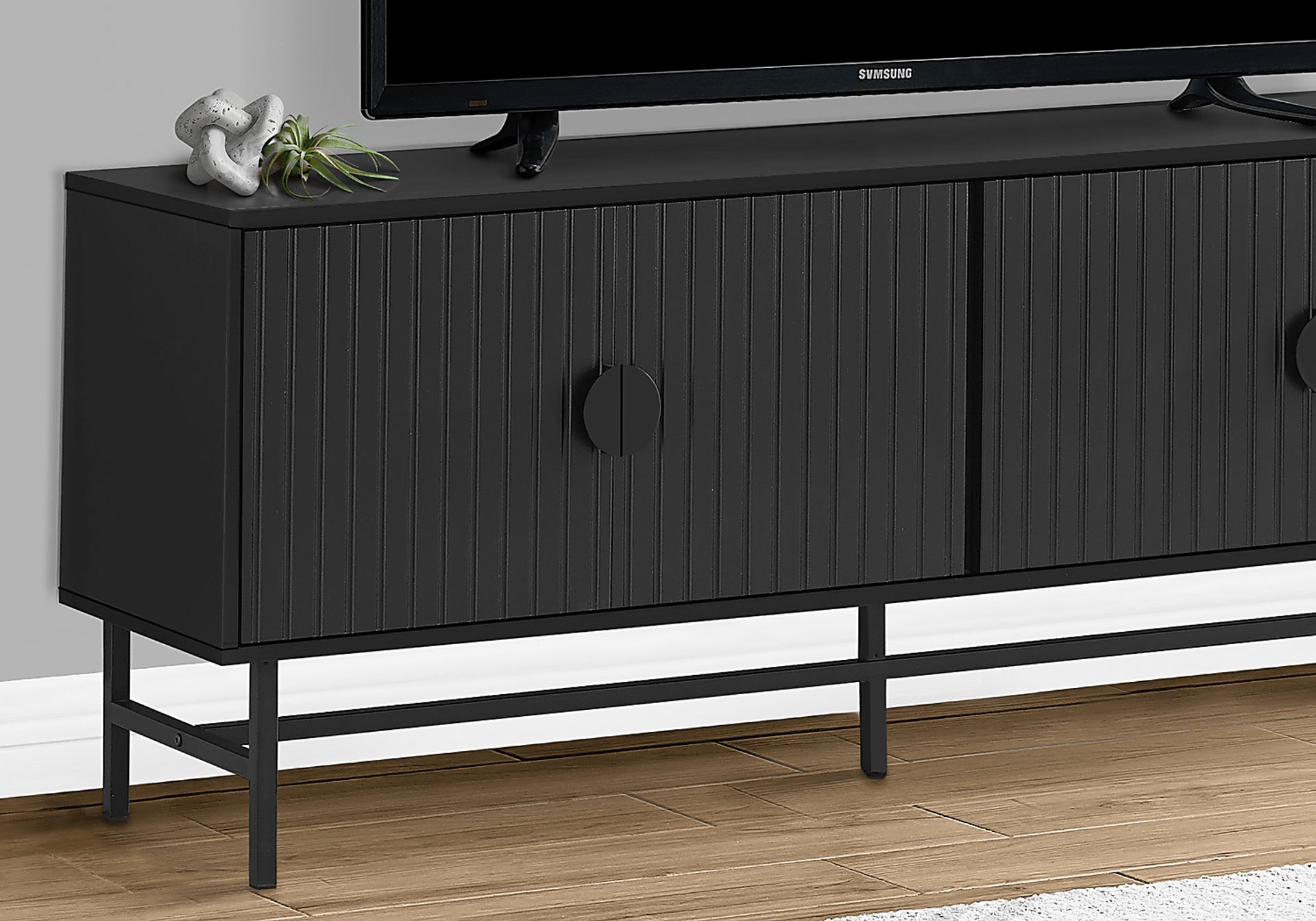 Sharonwood Black 60 in. Console - Image 3