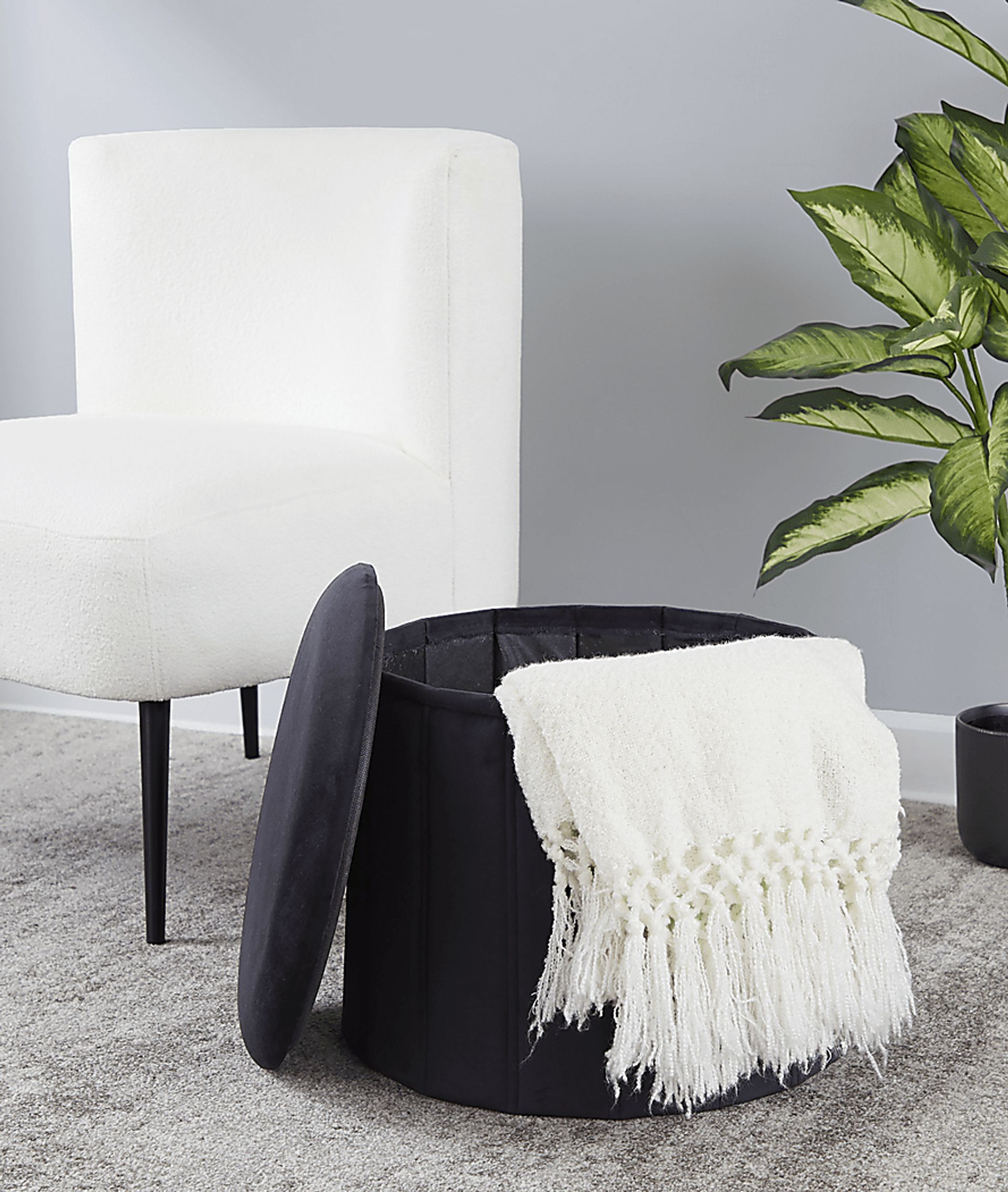 Sharynwood Black Storage Ottoman - Image 4